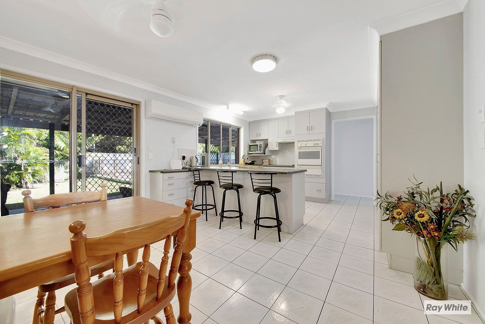 27 Reef Street, Zilzie QLD 4710, Zilzie - Thumbnail 3