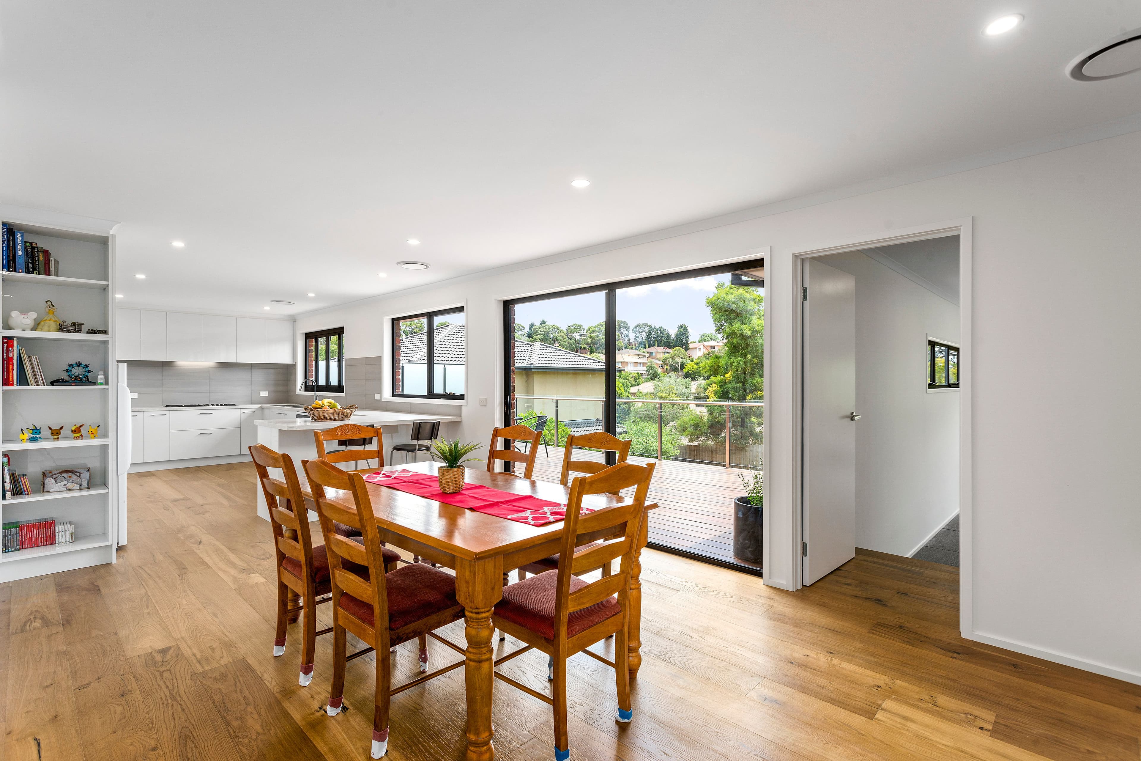 11 Valepark Drive, Donvale VIC 3111, Donvale - Thumbnail 3