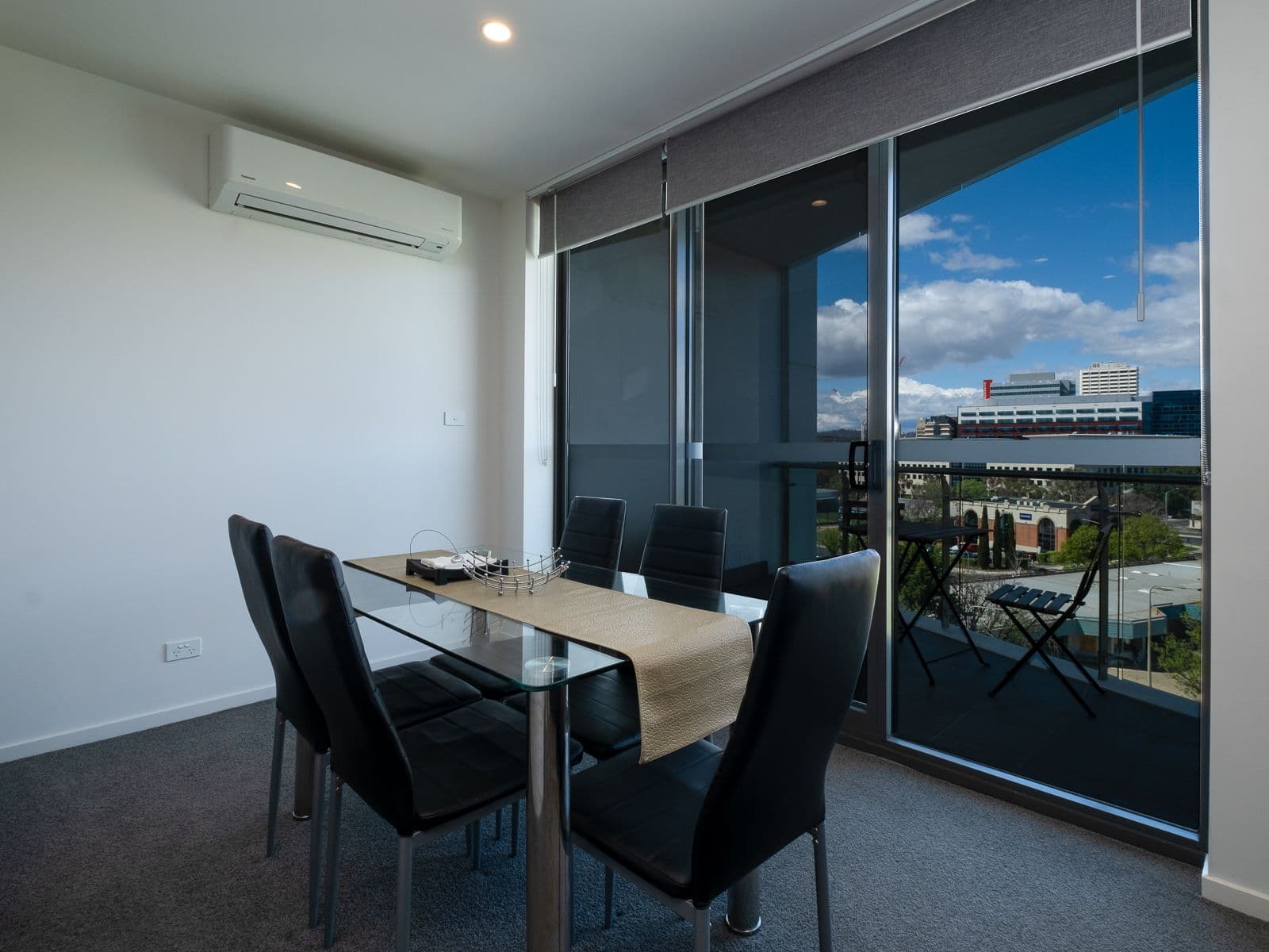 308/7 Irving Street, Phillip ACT 2606, Phillip - Thumbnail 2