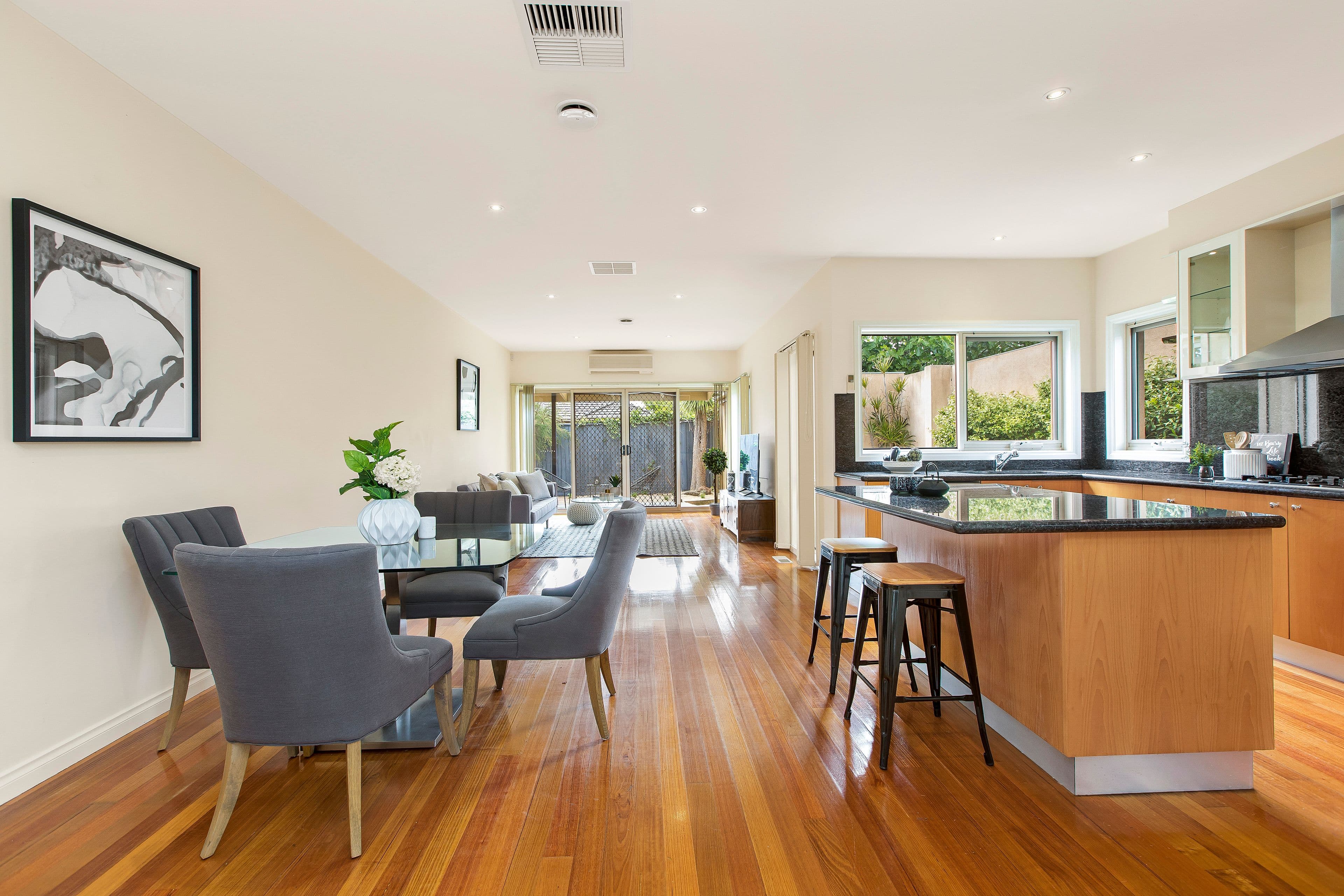 18 Alexander Street, Bentleigh East VIC 3165, Bentleigh East - Thumbnail 3