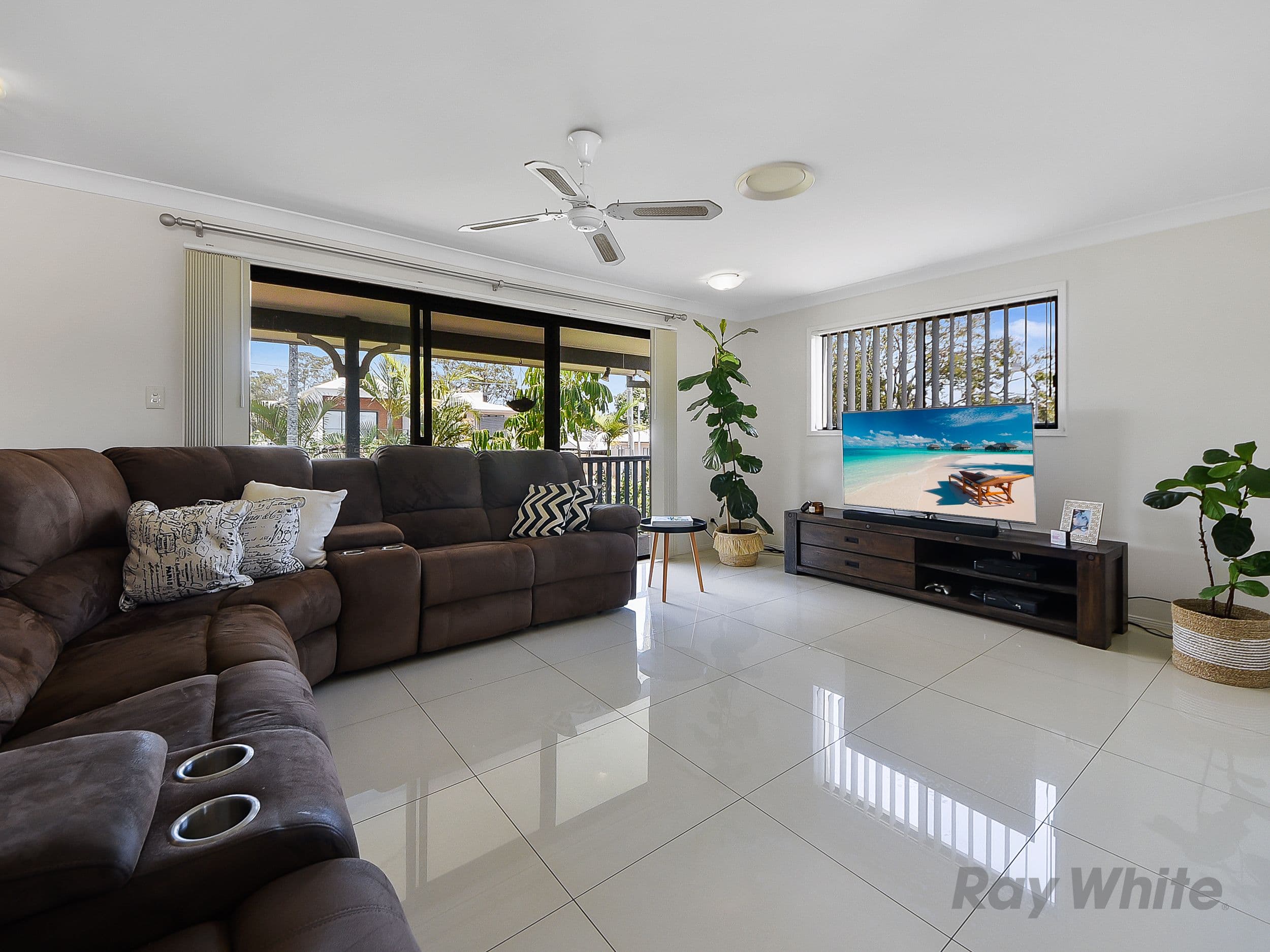 8 Sheaffe Street, Bracken Ridge QLD 4017, Bracken Ridge - Thumbnail 2