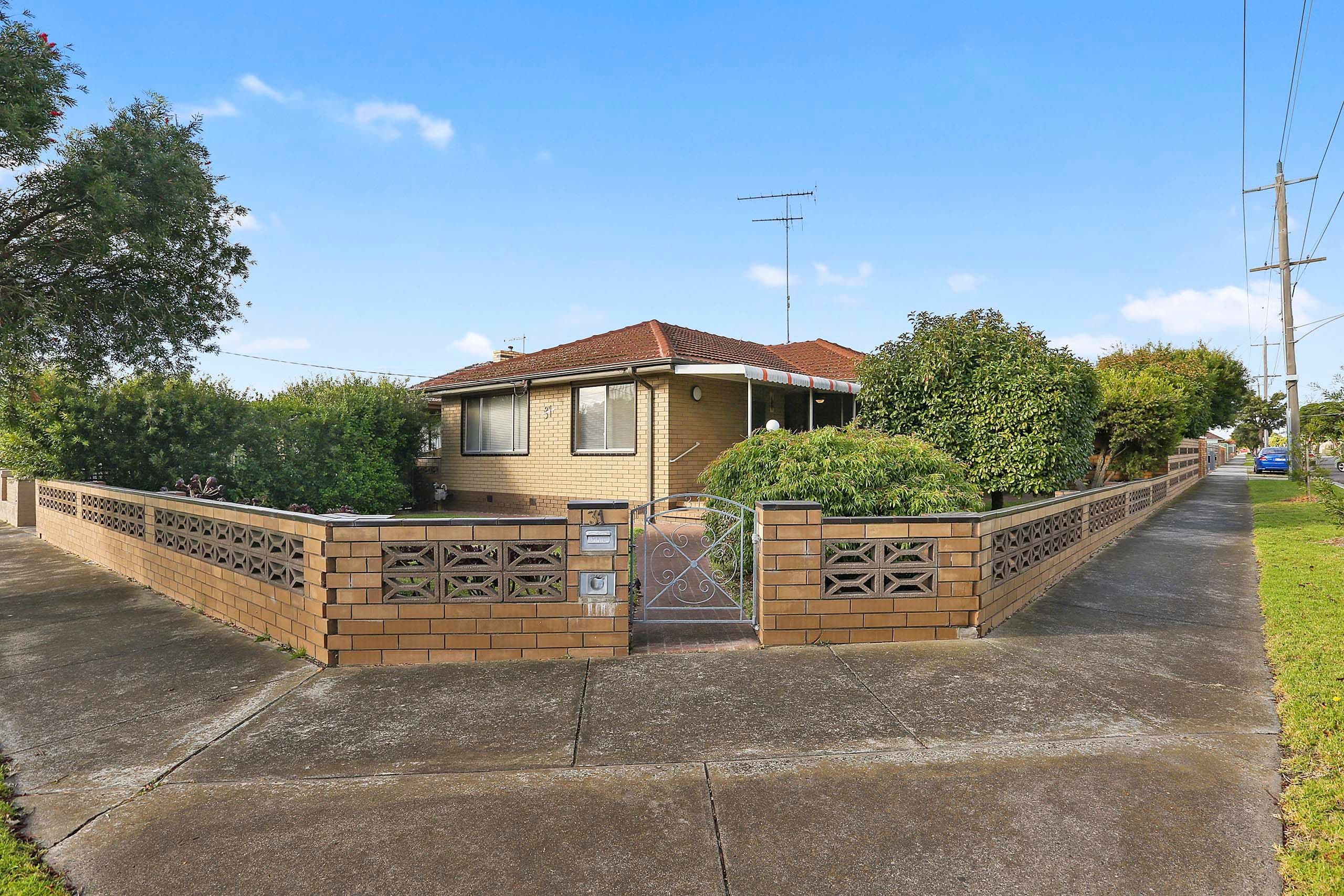 31 Alicia Street, Bell Park VIC 3215, Bell Park - Thumbnail 2