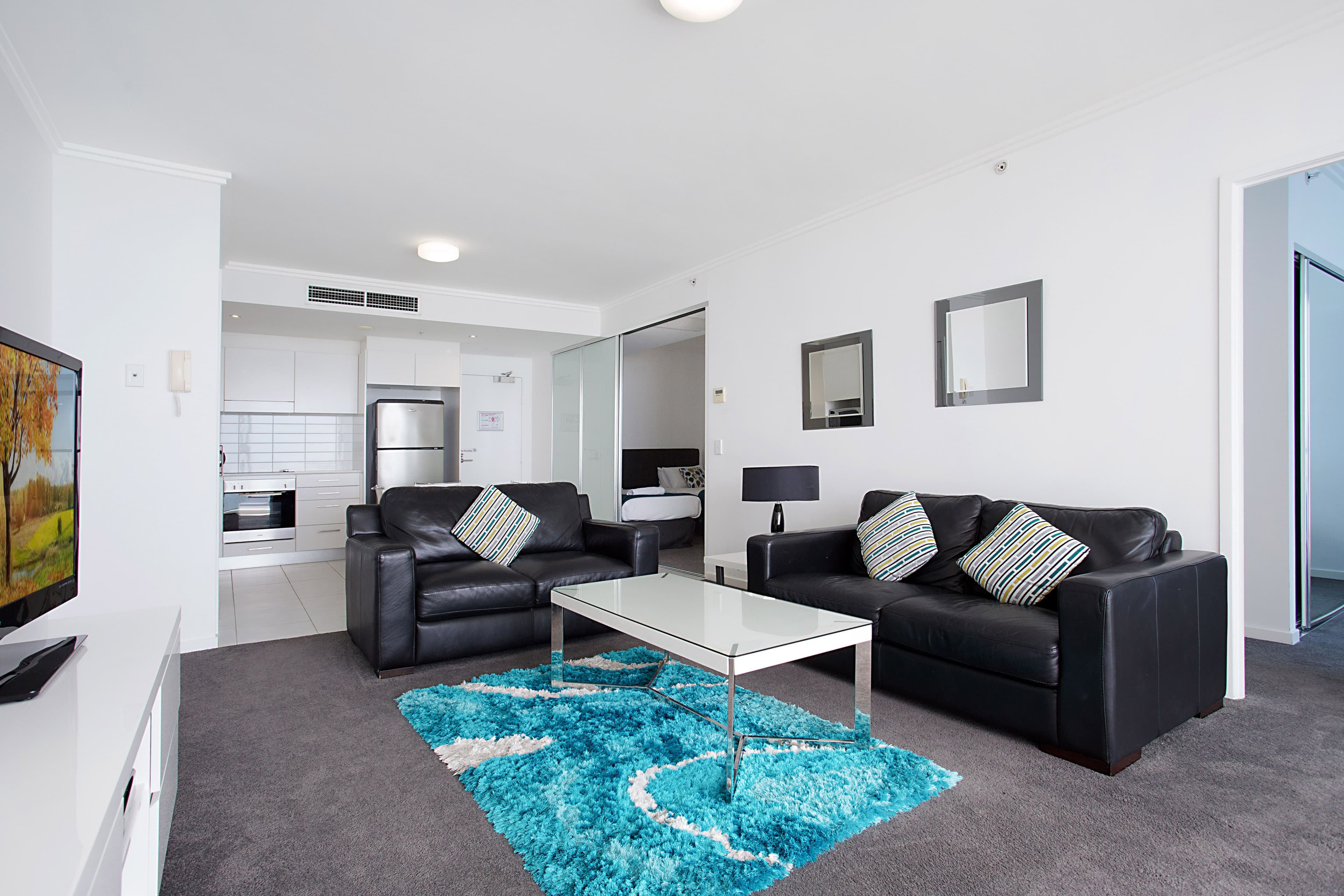 193 'Ocean Pacific' 25 Surf Parade, Broadbeach QLD 4218, Broadbeach - Thumbnail 3