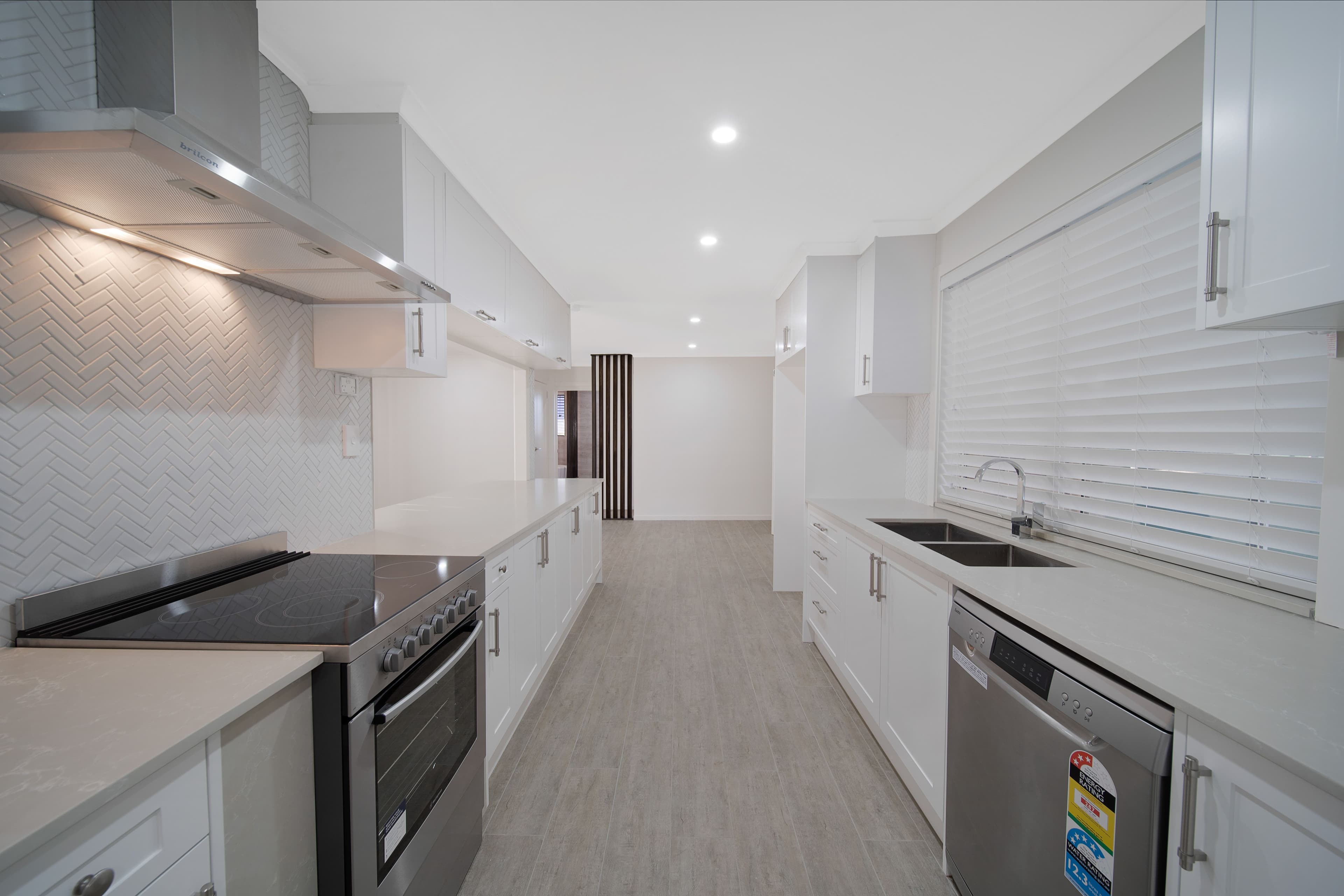 50 Brandon Street, Marsden QLD 4132, Marsden - Thumbnail 2