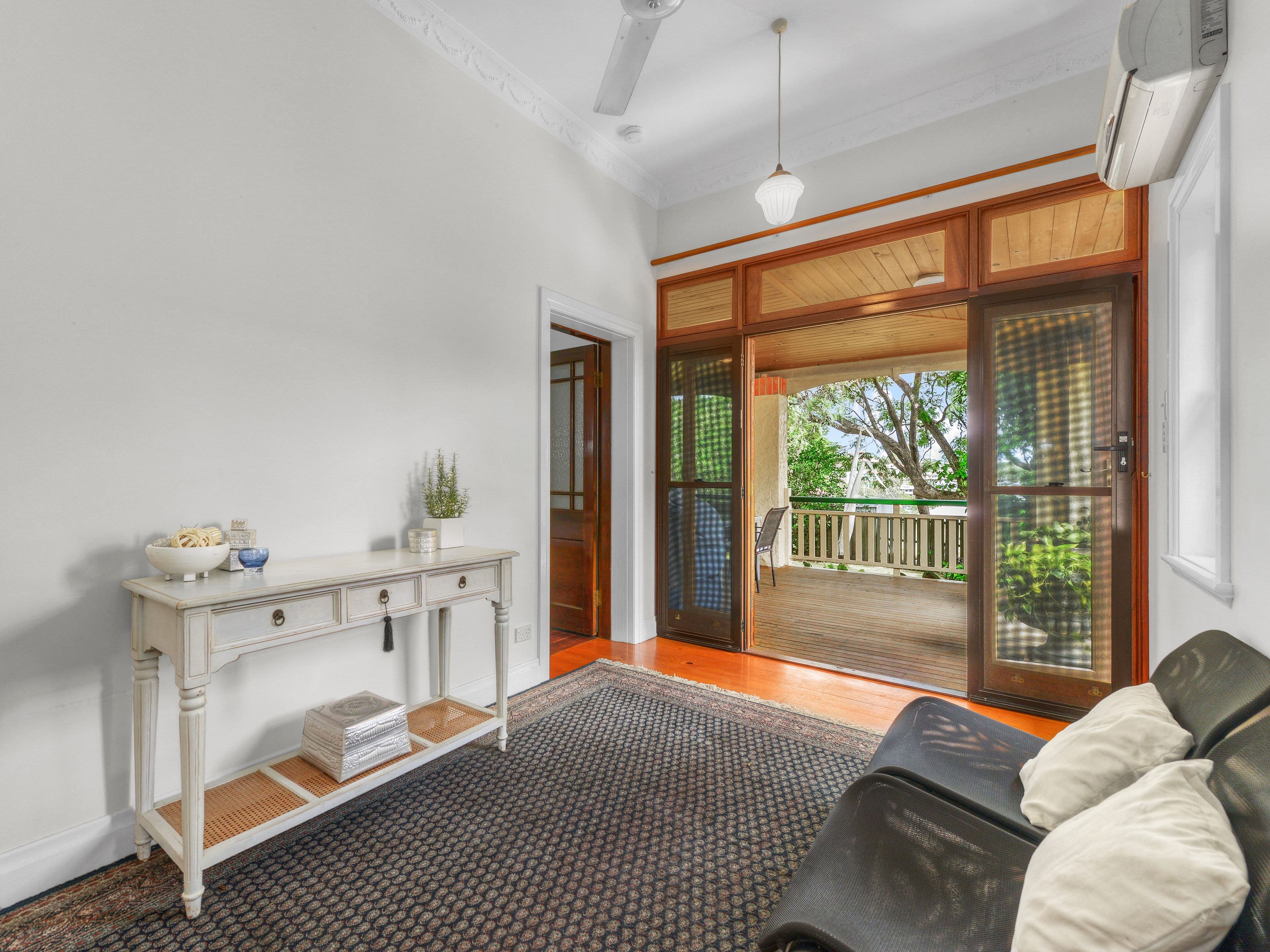 45 Newman Avenue, Camp Hill QLD 4152, Camp Hill - Thumbnail 7