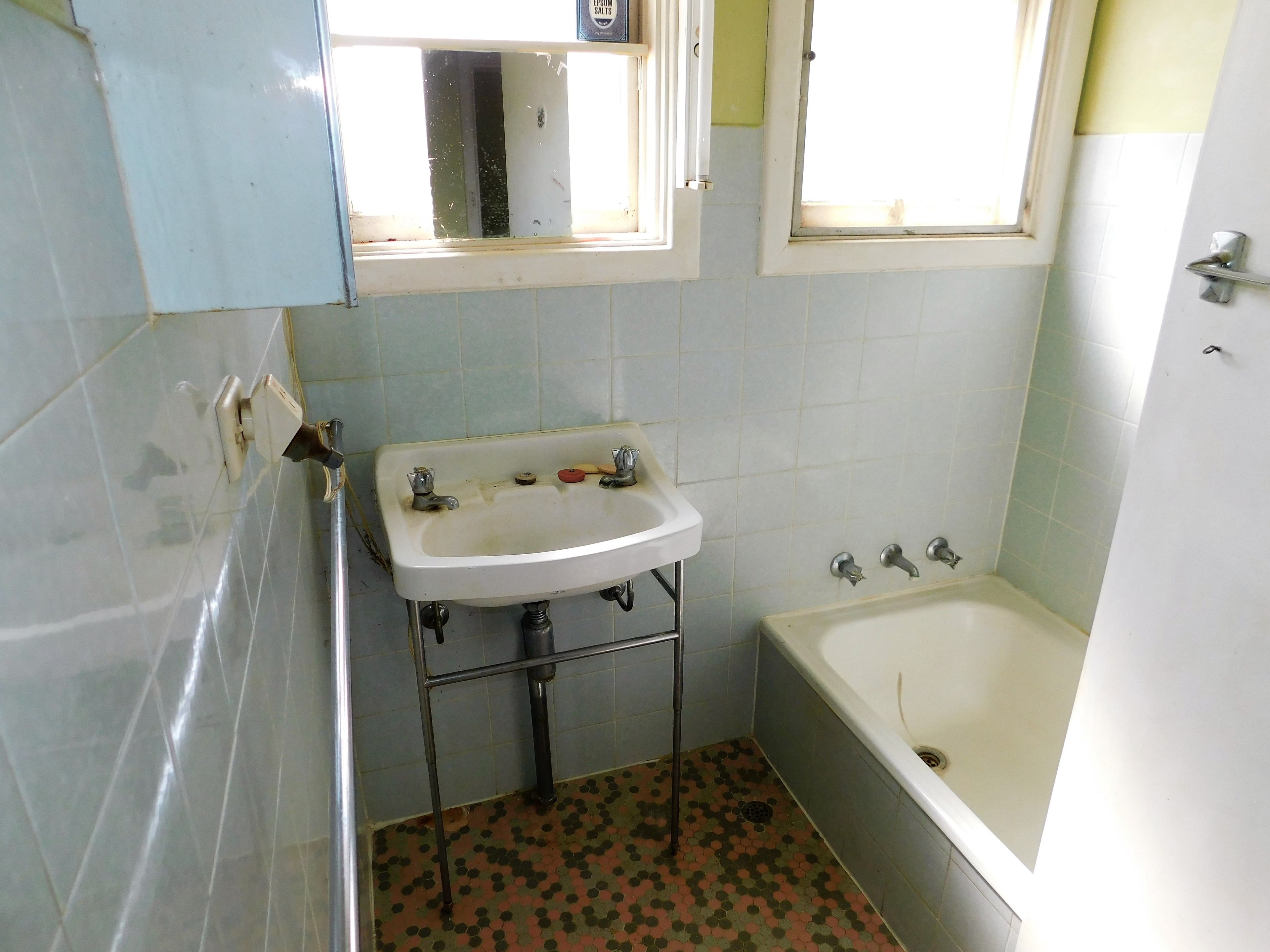 8 Dunn Street, Bordertown SA 5268, Bordertown - Thumbnail 3