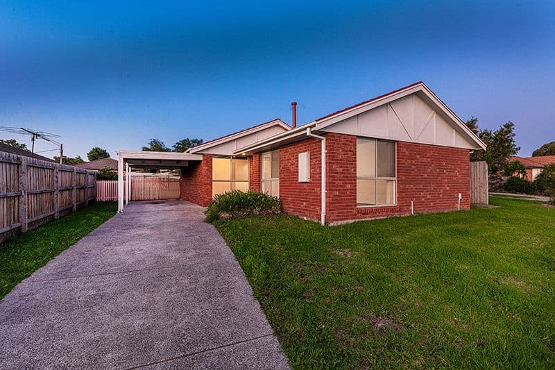 5 Tinara Court, Cranbourne North VIC 3977, Cranbourne North - Image 1