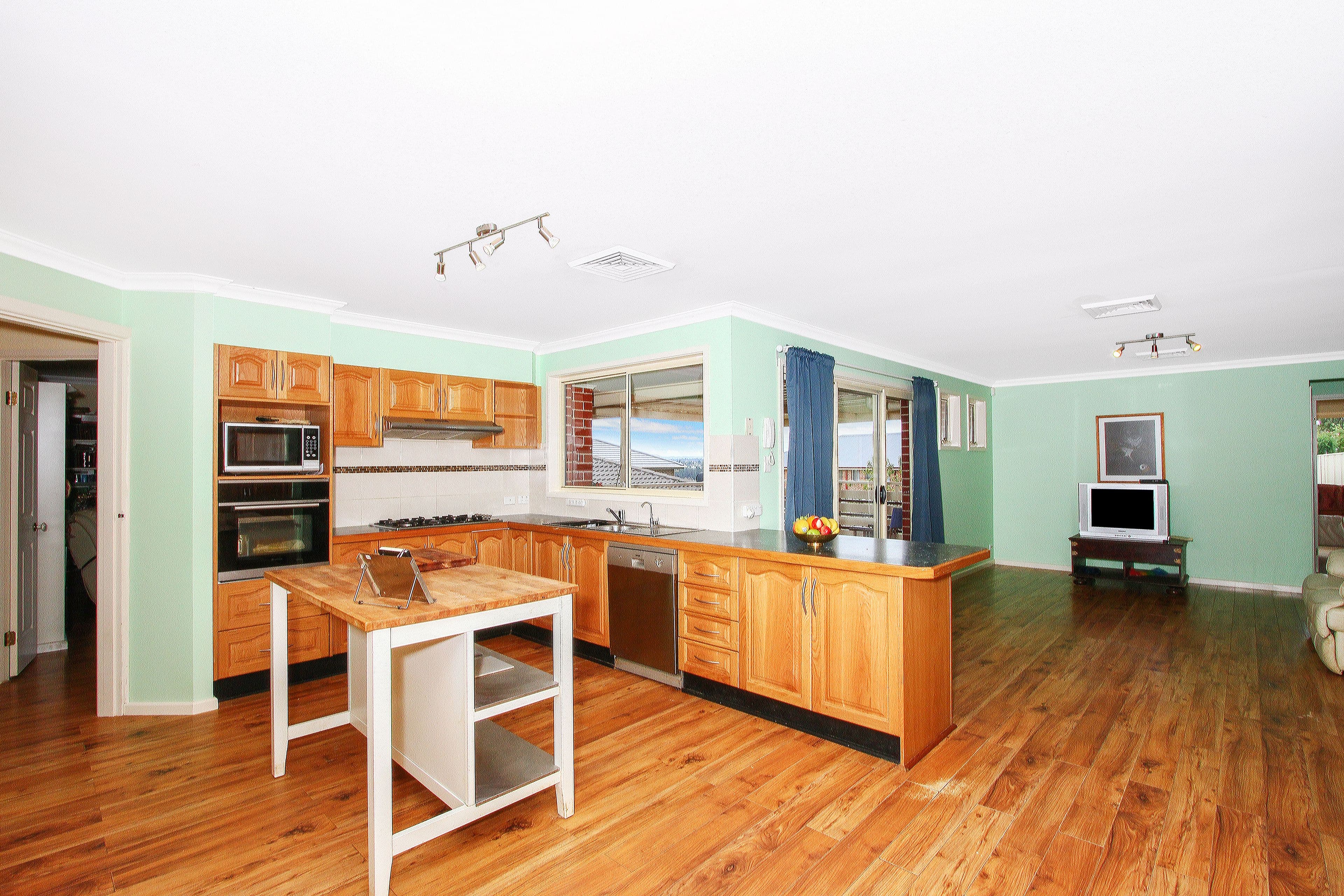 24 Melliodora Drive, Goulburn - Thumbnail 5
