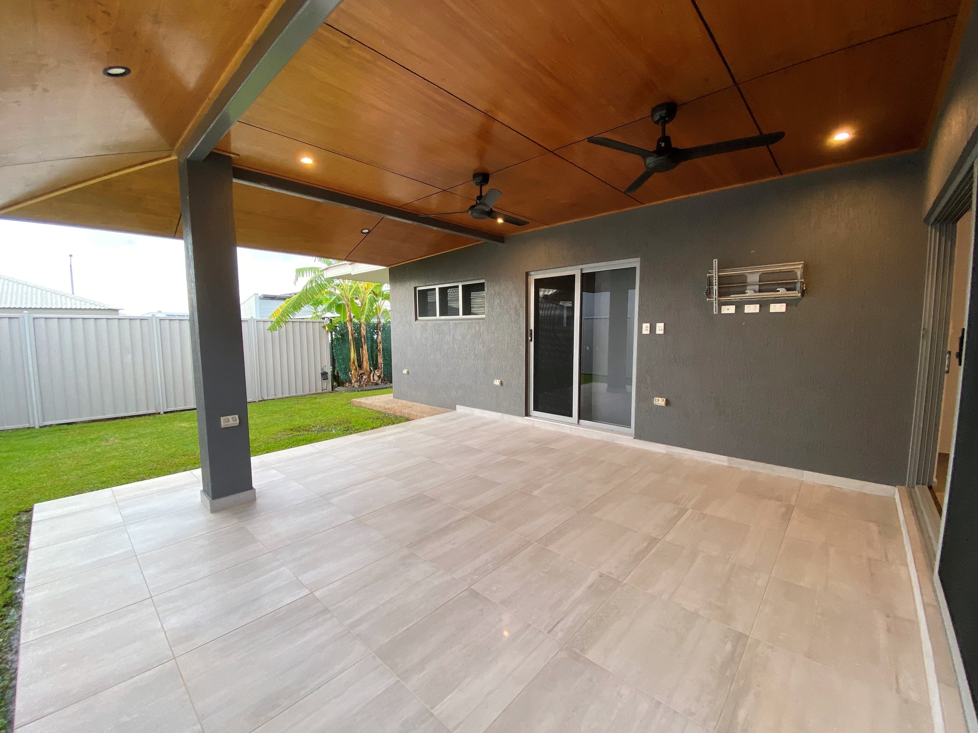 8 Blacktop Street, Zuccoli NT 0832, Zuccoli - Image 1