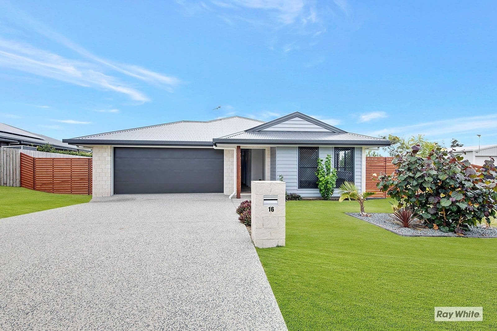 16 Shoalwater Circuit, Lammermoor QLD 4703, Lammermoor - Image 1