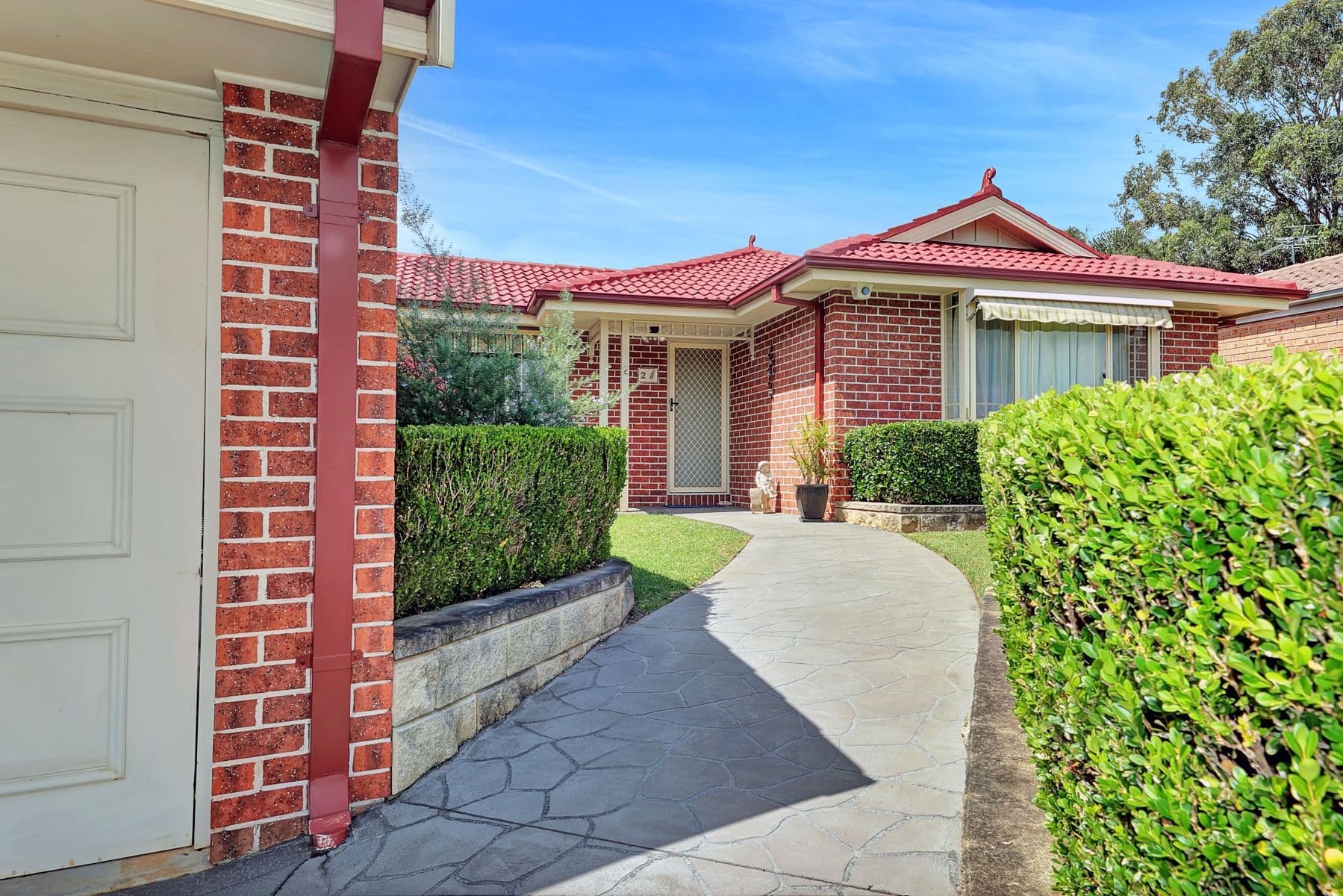 2 Ferntree Close, Glenmore Park NSW 2745, Glenmore Park - Thumbnail 2