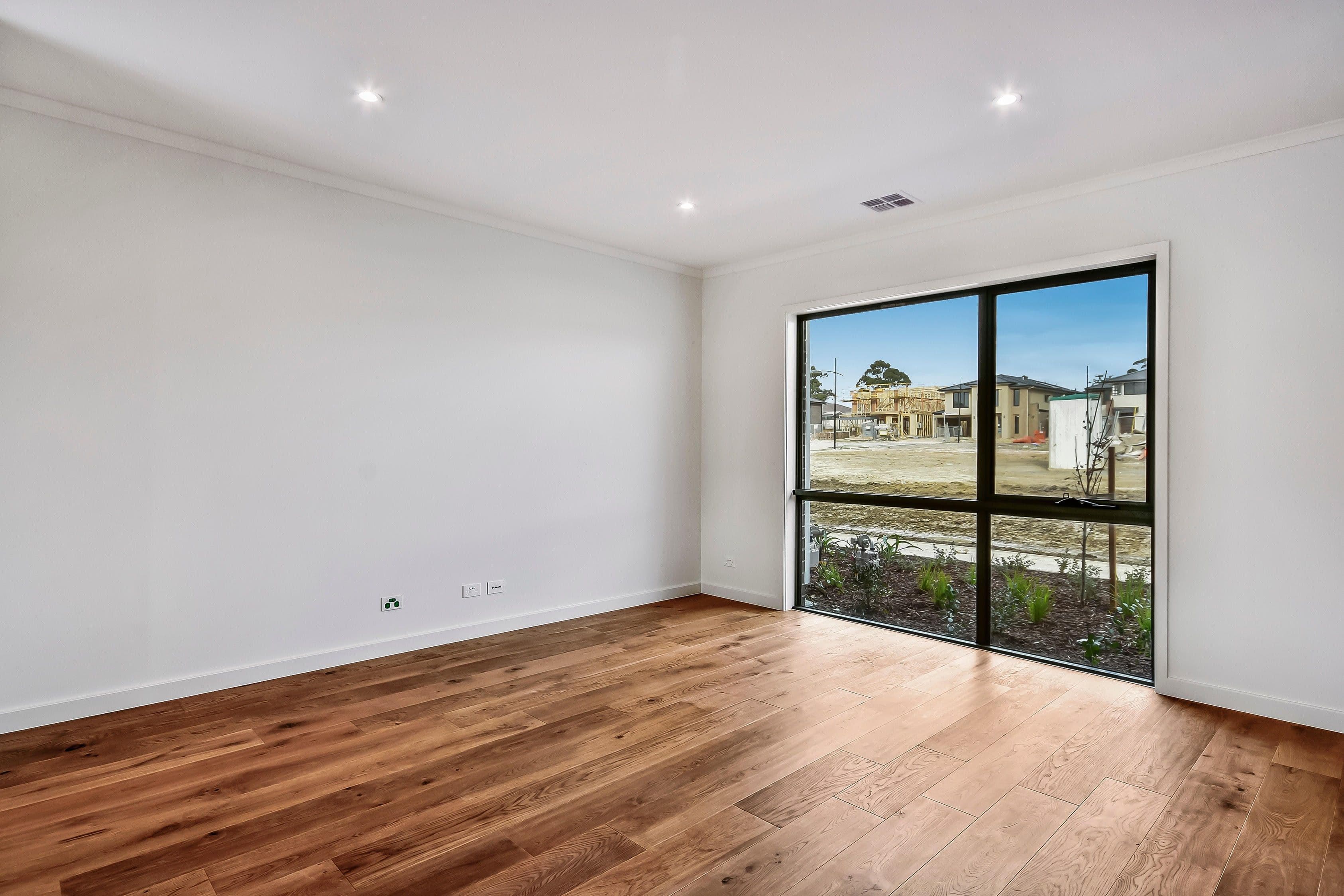 11 Cherry Walk, Wantirna South VIC 3152, Wantirna South - Thumbnail 2
