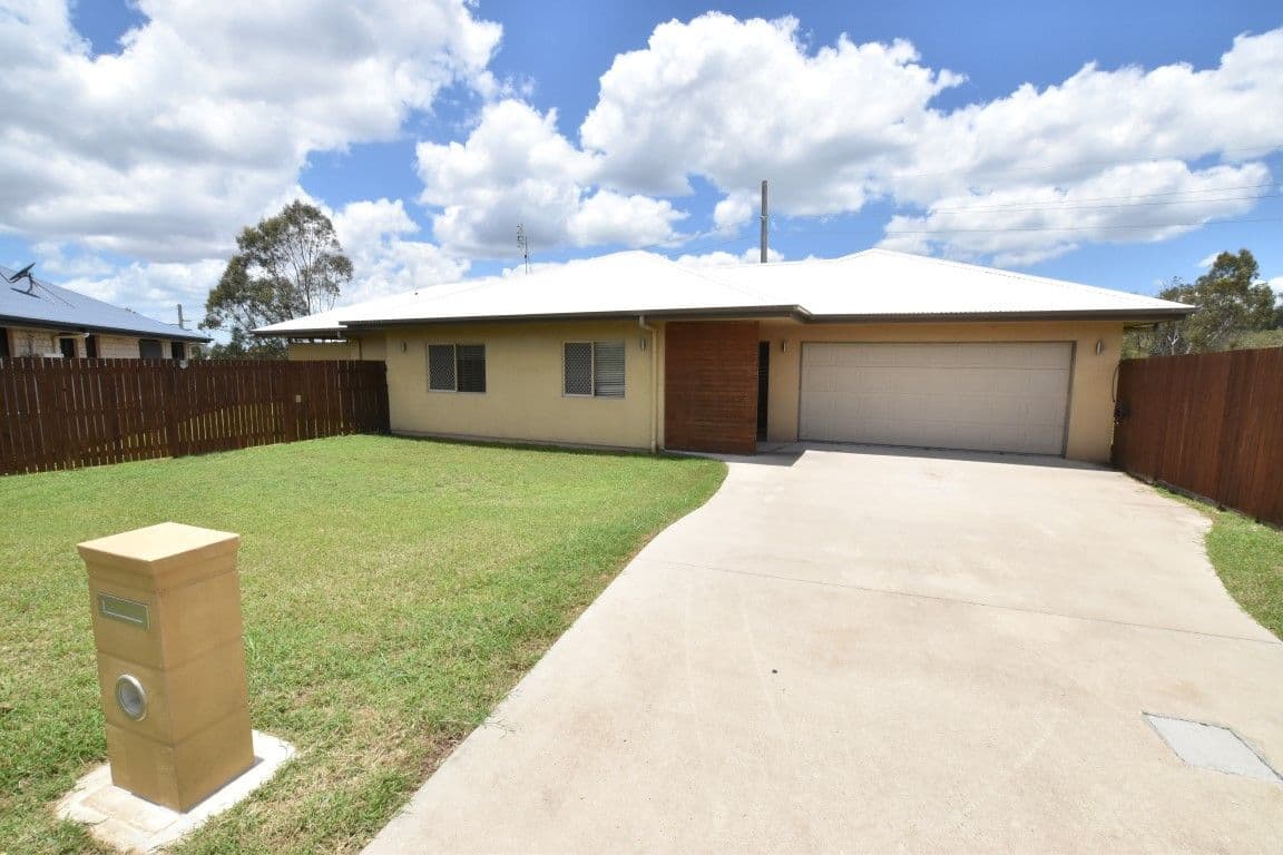 7 Observatory Place, New Auckland QLD 4680, New Auckland - Image 1