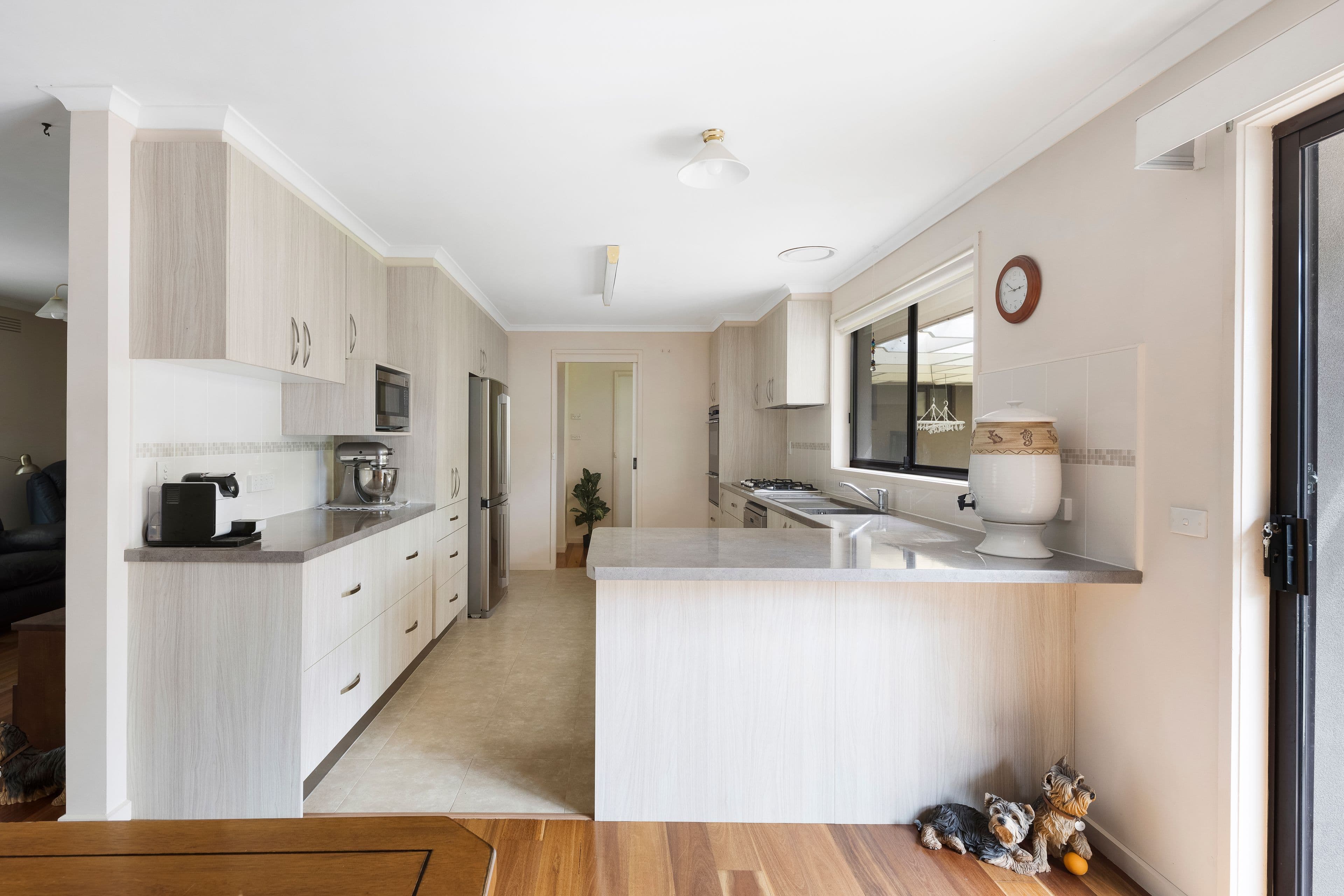 49 McMurtry Way, Frankston VIC 3199, Frankston - Thumbnail 2