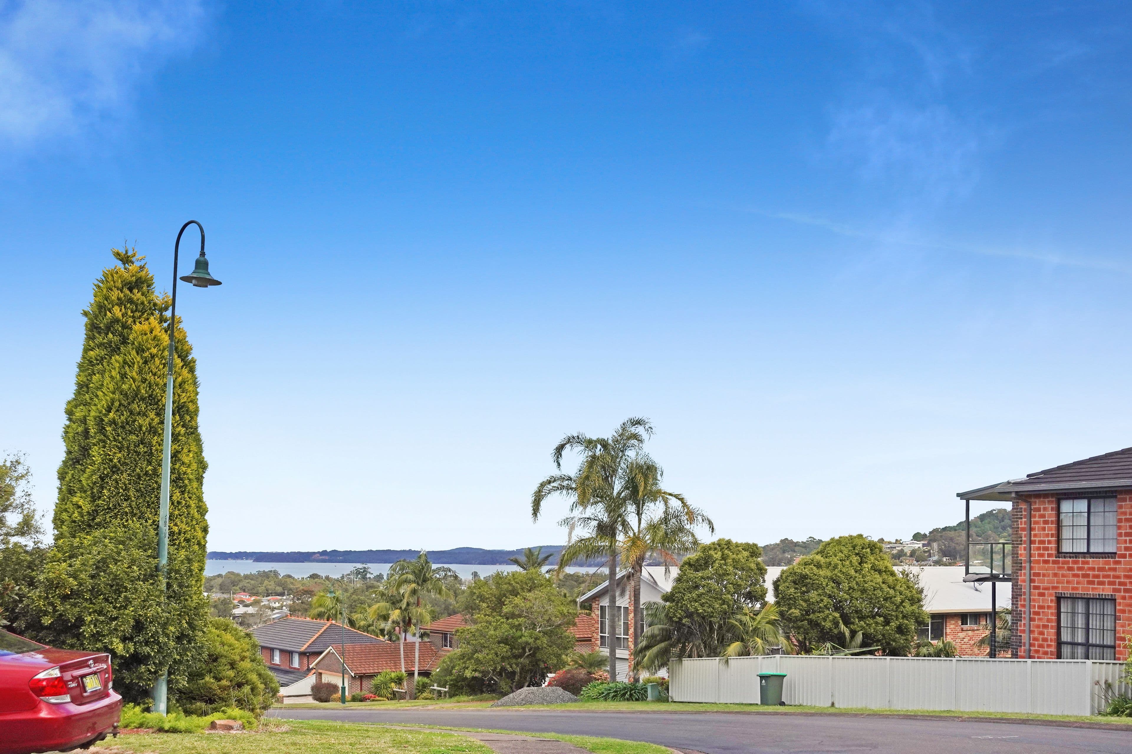 10 Ulverston Way, Lakelands NSW 2282, Lakelands - Thumbnail 2