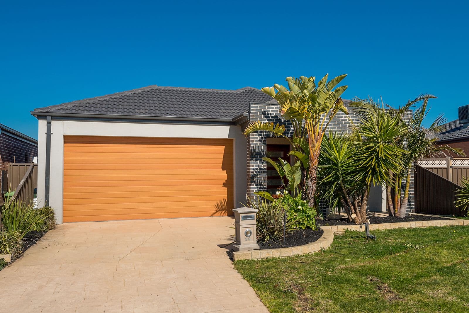 39 Burrora Way, Craigieburn VIC 3064, Craigieburn - Image 1