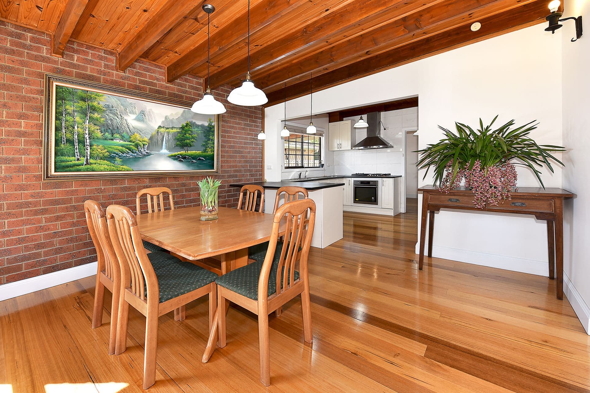 4 Cuthbert Road, Reservoir VIC 3073, Reservoir - Thumbnail 4