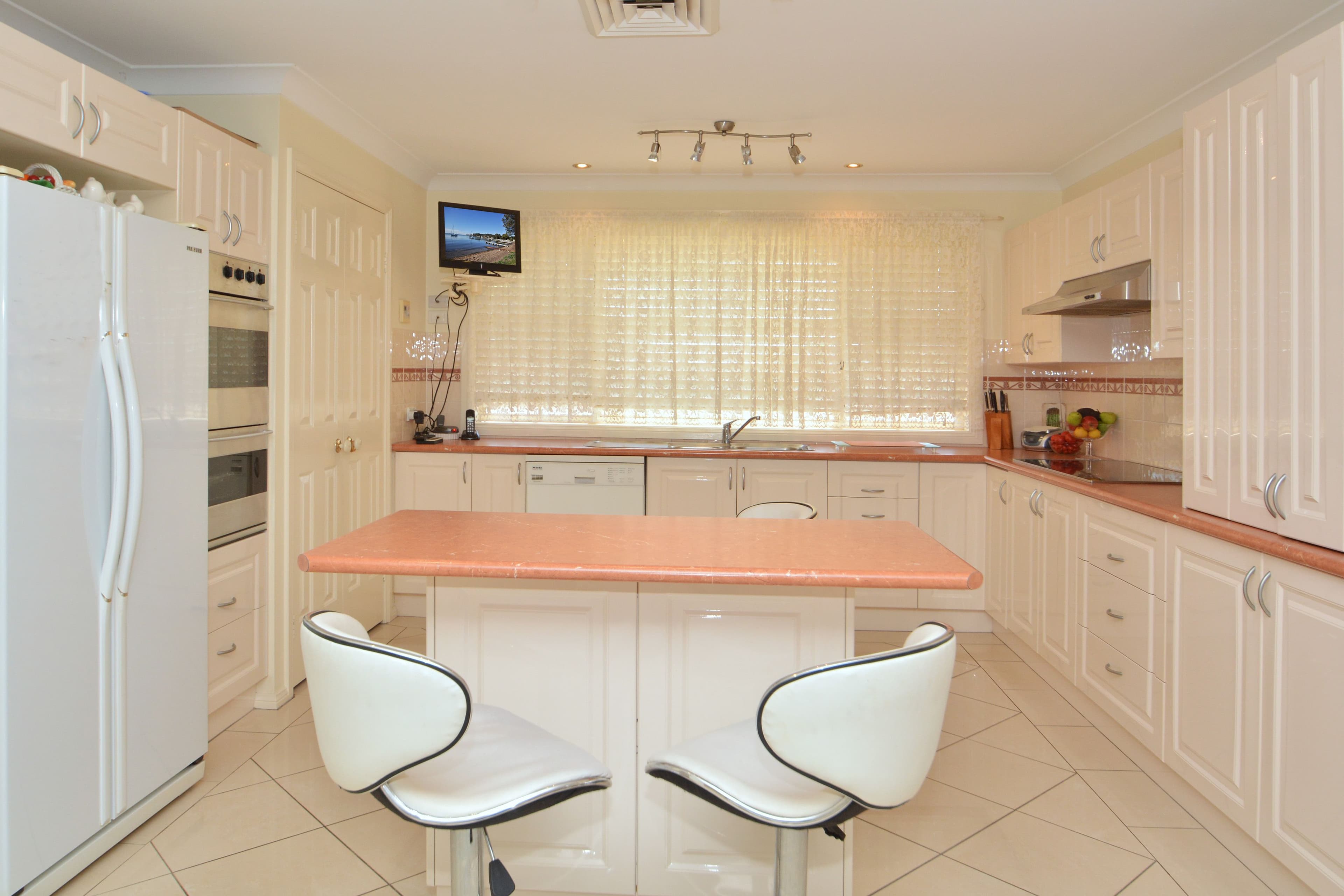 32 Trenchard Street, Heddon Greta - Thumbnail 3