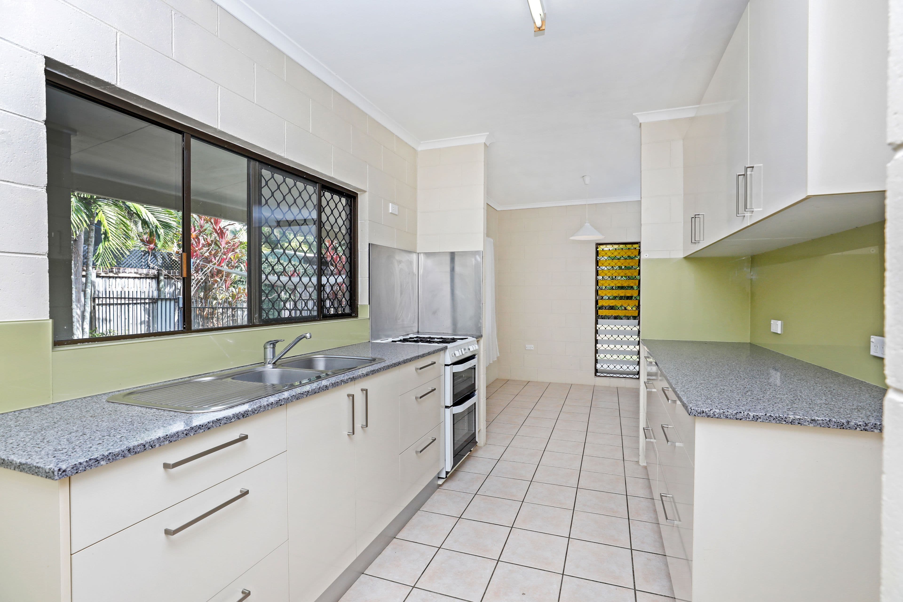 22 Gannet Street, Kewarra Beach QLD 4879, Kewarra Beach - Thumbnail 2