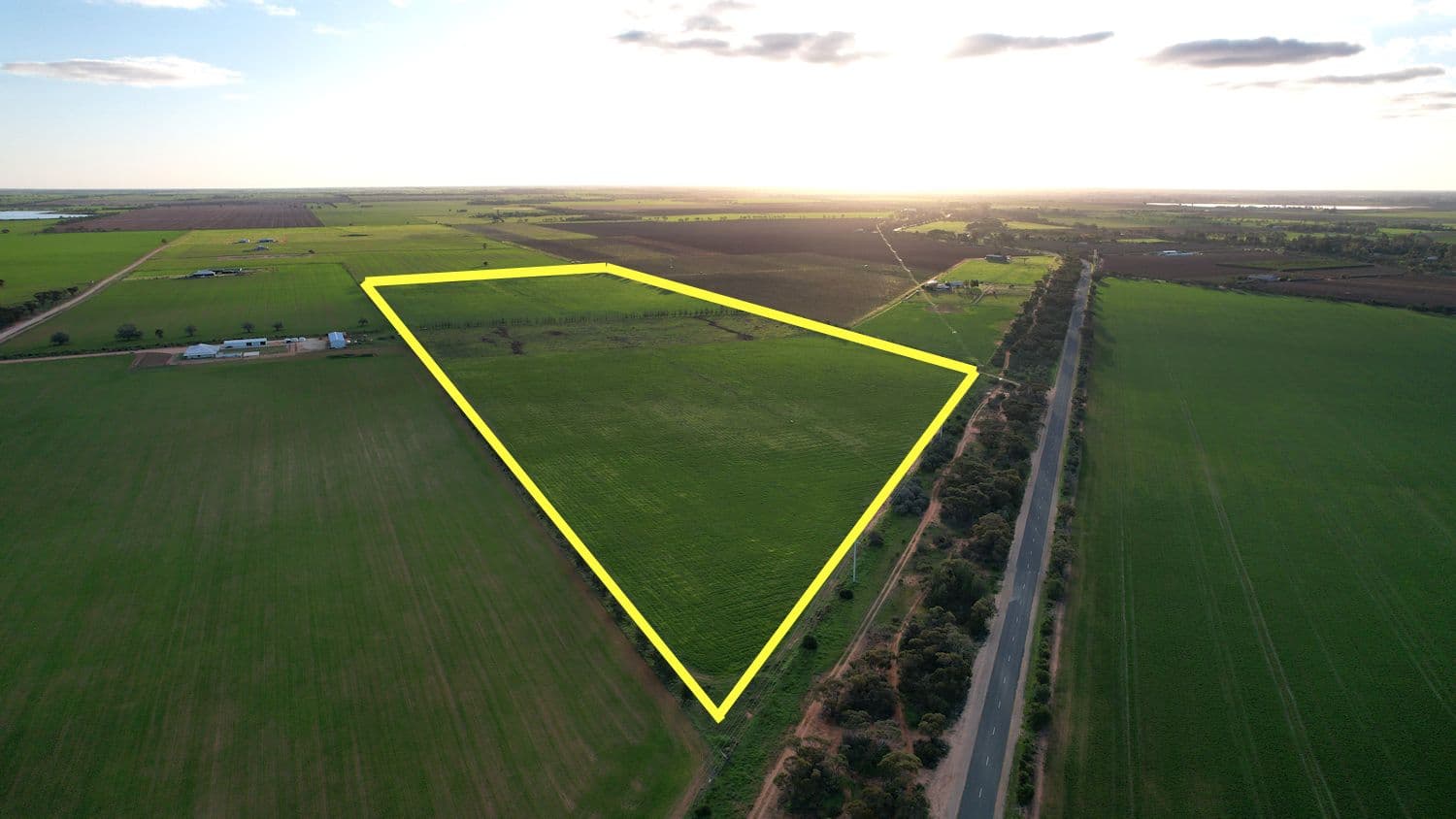 345 Woorinen Road, Swan Hill VIC 3585, Swan Hill - Thumbnail 2