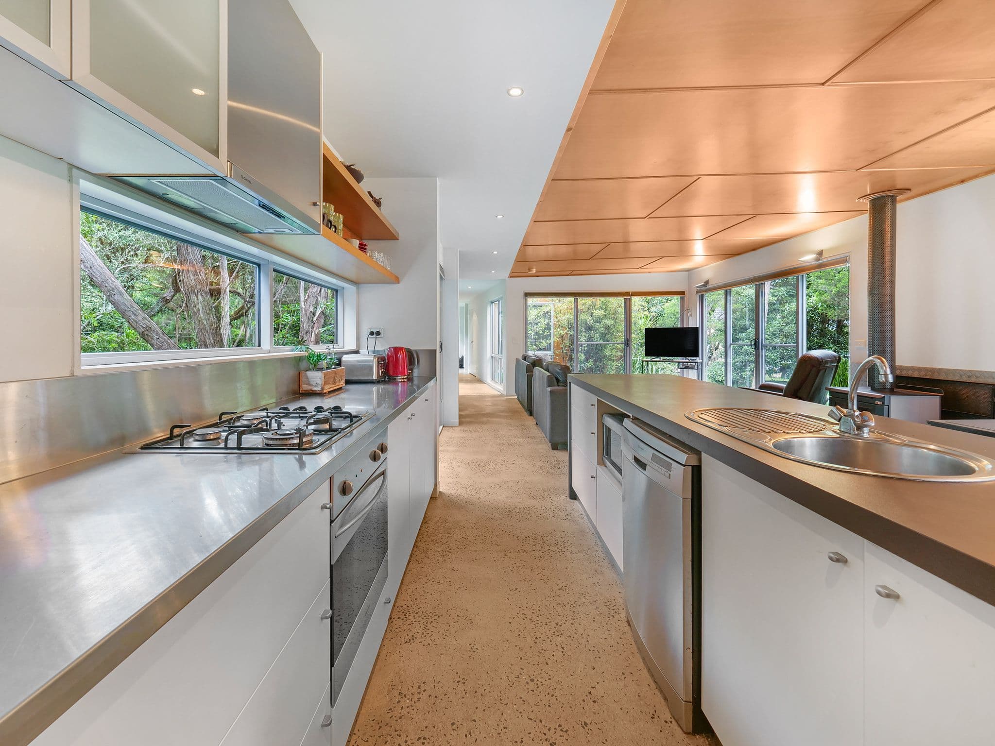 29 McRae Avenue, Cowes VIC 3922, Cowes - Thumbnail 4