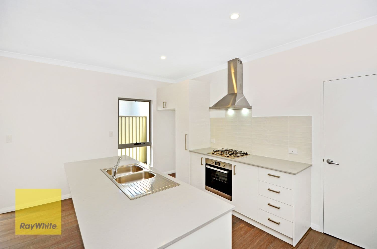 5 Engleheart Drive, McKail WA 6330, McKail - Thumbnail 4