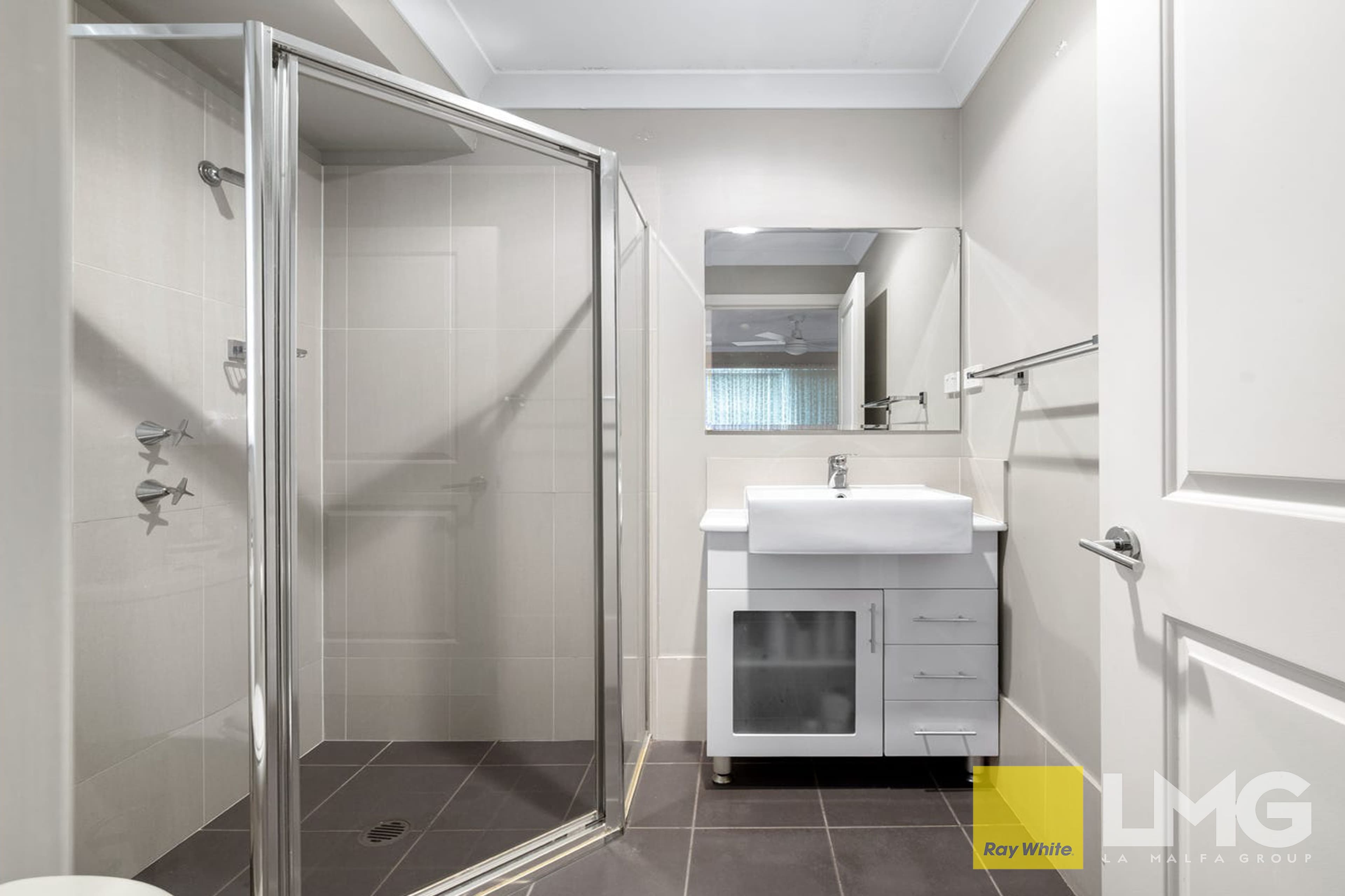 6 Bairin Street, Campbelltown NSW 2560, Campbelltown - Thumbnail 8