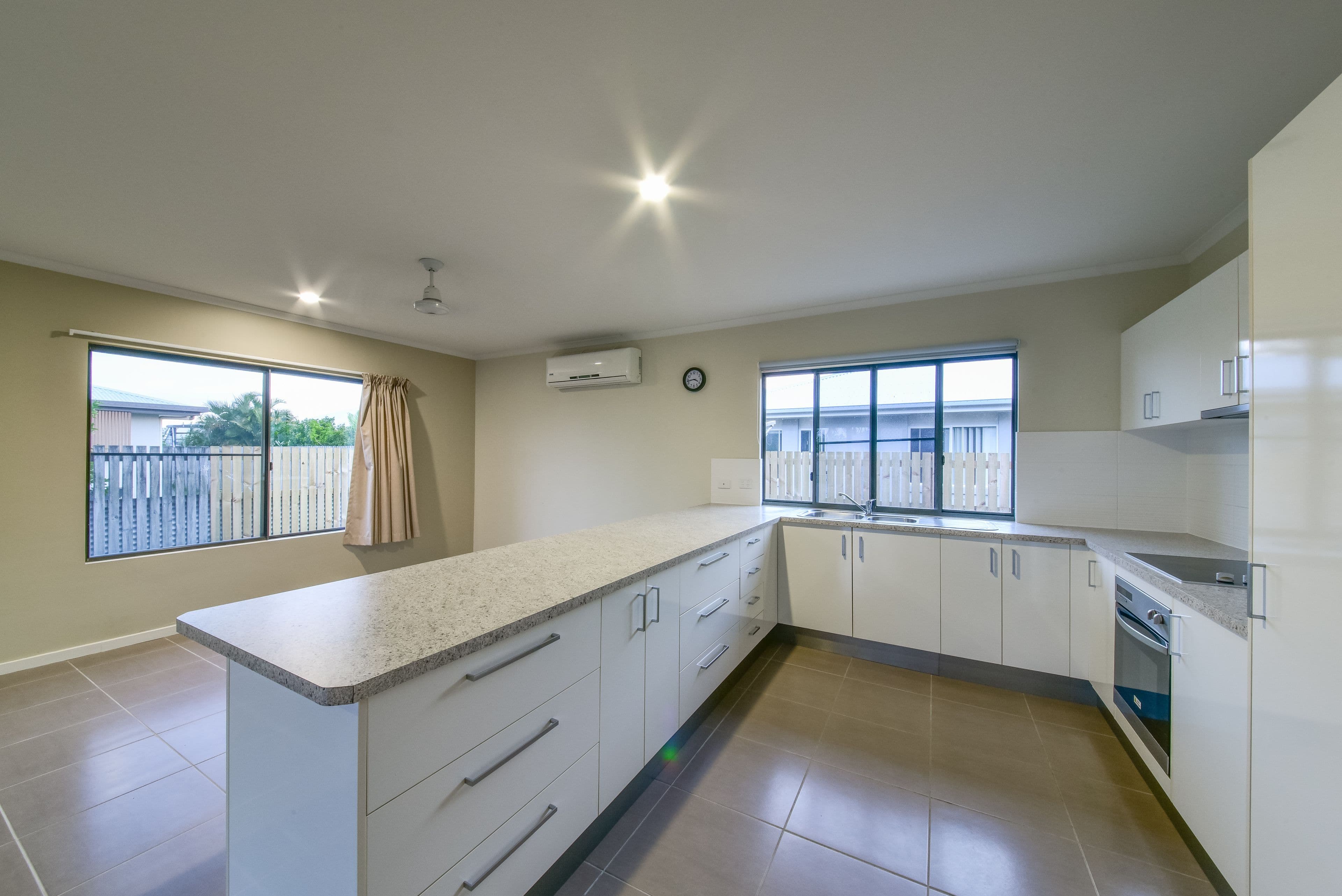 2/42 Studley Avenue, Kew VIC 3101, Kew - Thumbnail 2