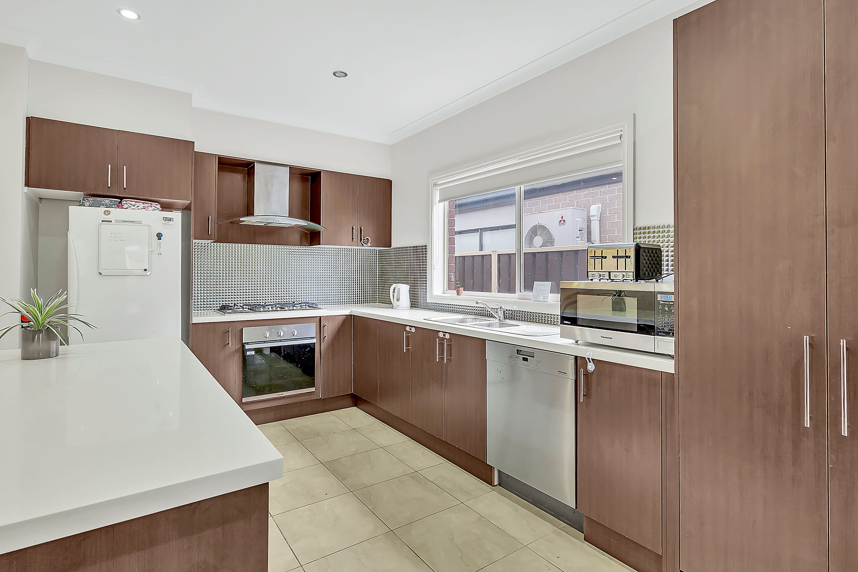 17 Acland Street, Craigieburn VIC 3064, Craigieburn - Image 1