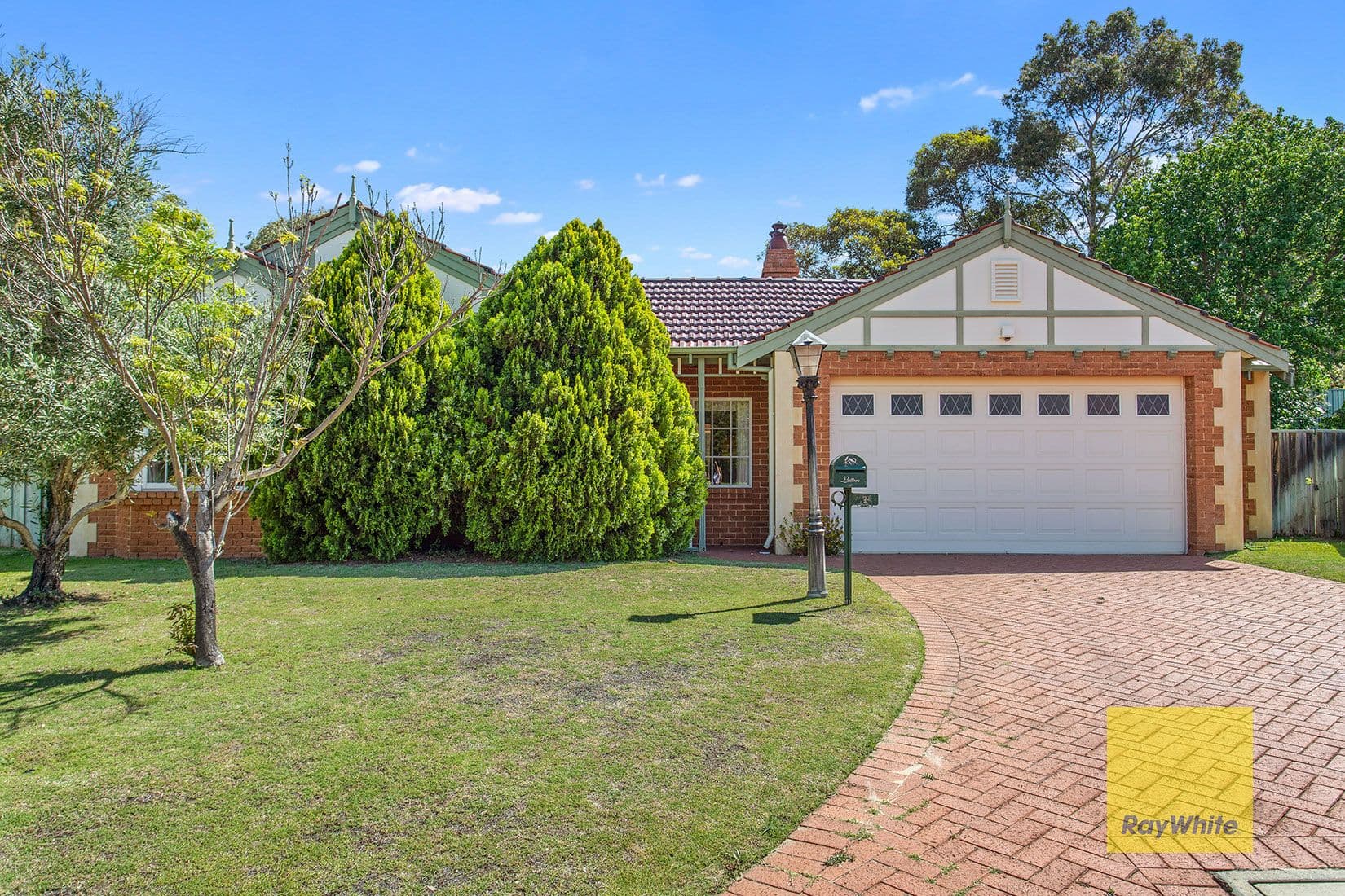 7 Chessington Gardens, Mount Claremont WA 6010, Mount Claremont - Image 1