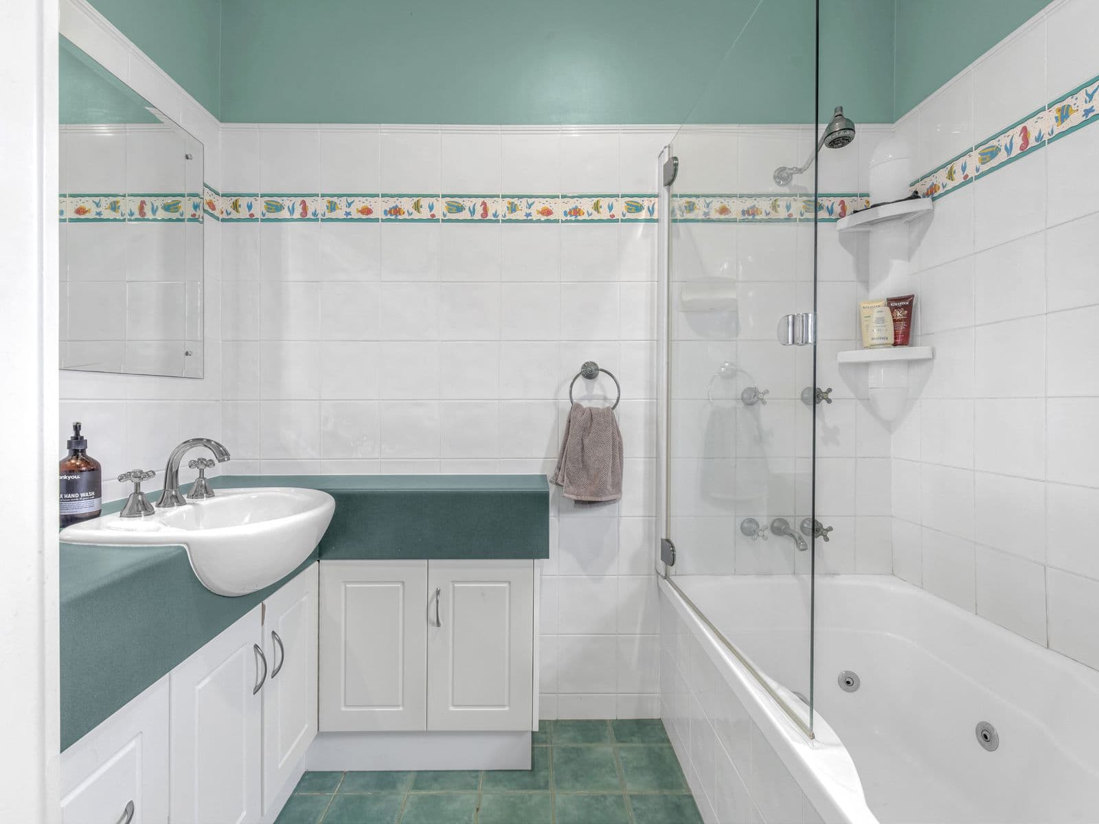 128 Arnold Street, Holland Park QLD 4121, Holland Park - Thumbnail 6