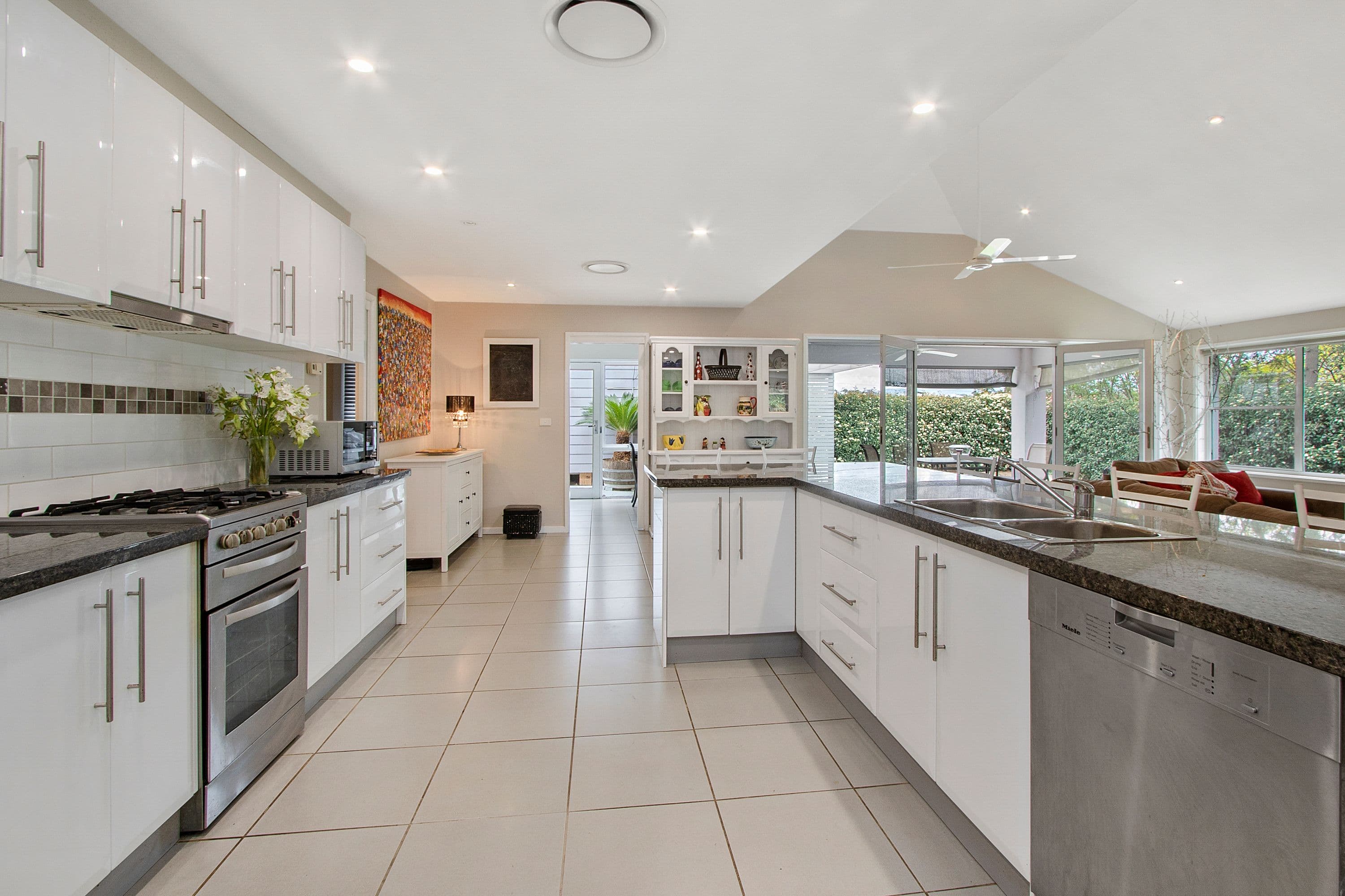 9 Michael Street, North Richmond - Thumbnail 4
