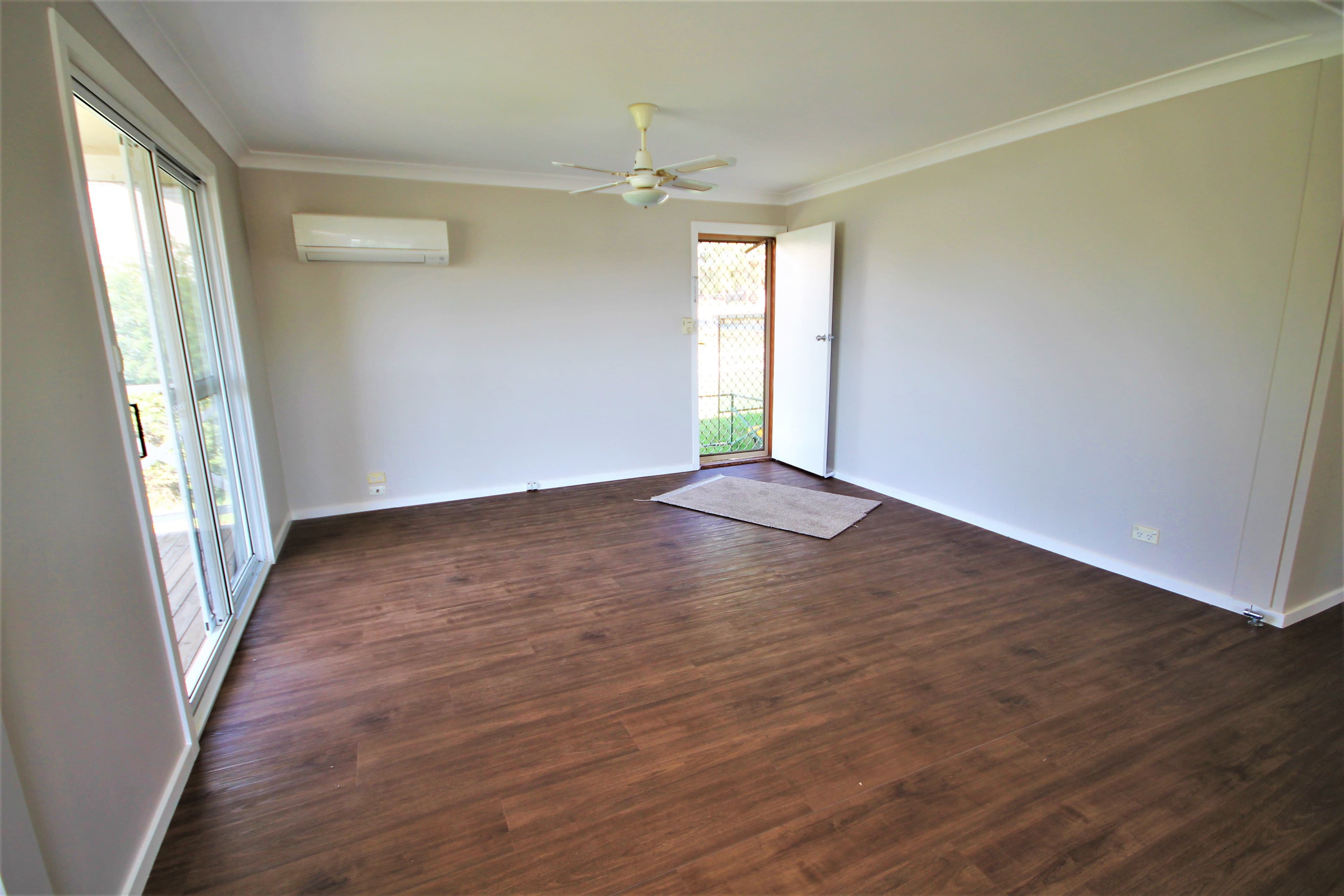 122 Wombat Street, Young - Thumbnail 3