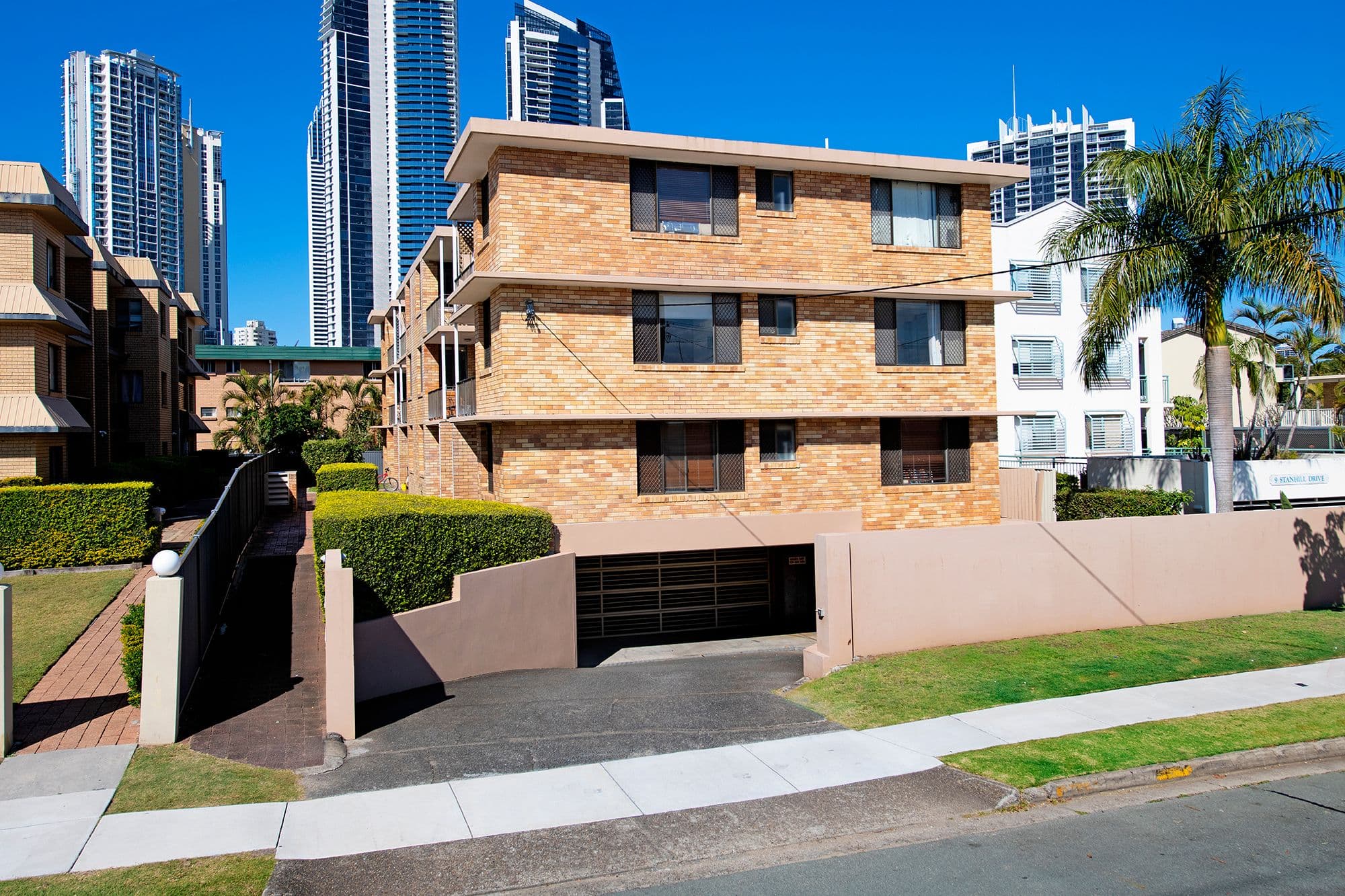 11 Stanhill Drive, Surfers Paradise QLD 4217, Surfers Paradise - Thumbnail 7