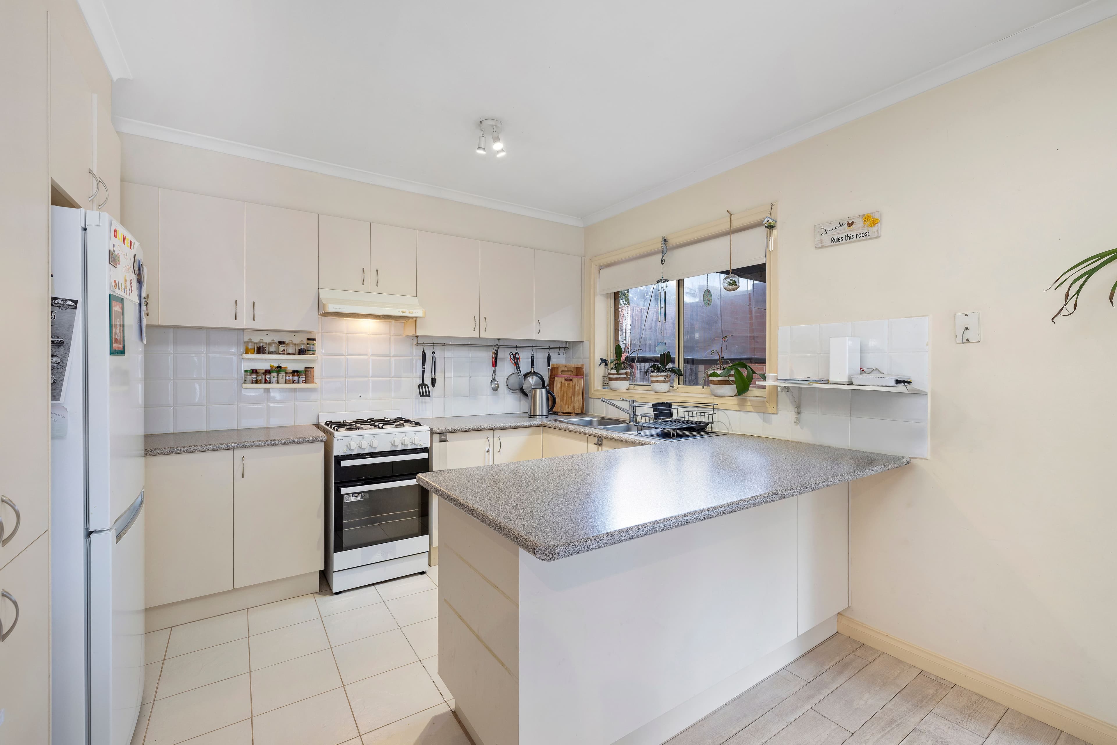 4 Tunstall Avenue, Boronia VIC 3155, Boronia - Thumbnail 3