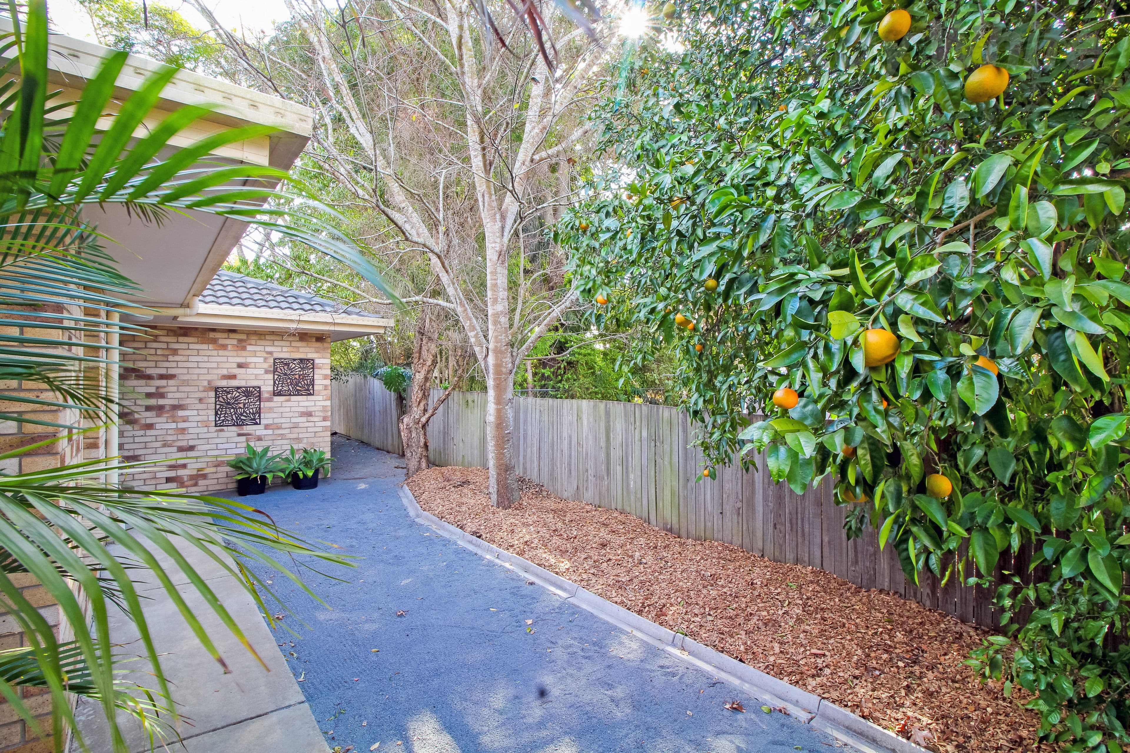 1 Gee Street, One Mile QLD 4305, One Mile - Thumbnail 2