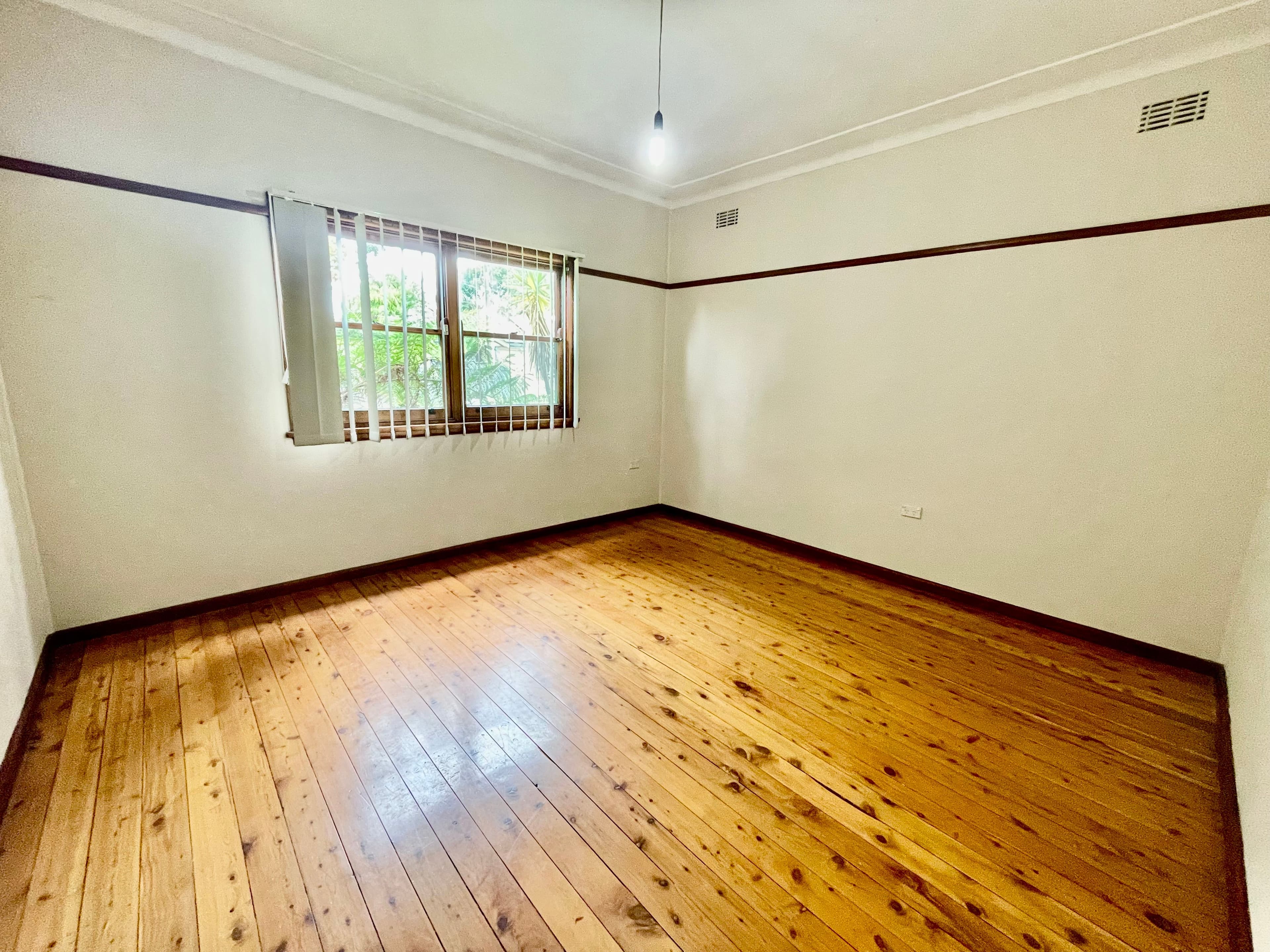 4 Macklin Street, Pendle Hill NSW 2145, Pendle Hill - Thumbnail 4
