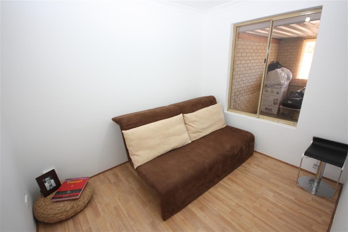 4 Knoll Place, Kiara WA 6054, Kiara - Thumbnail 8