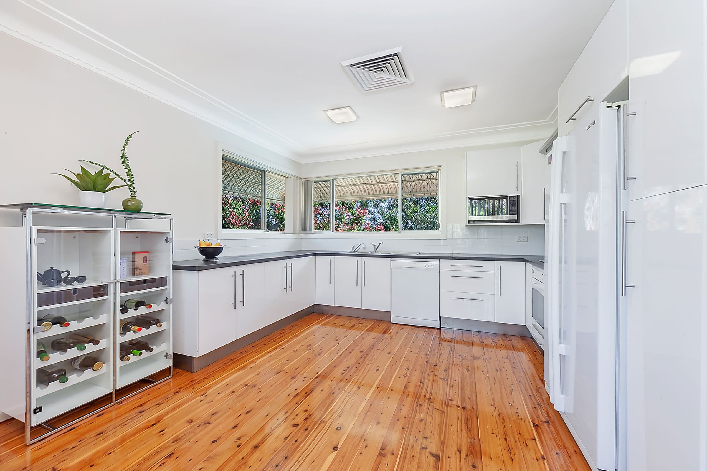 18 Edwin Street, Oatlands - Thumbnail 2
