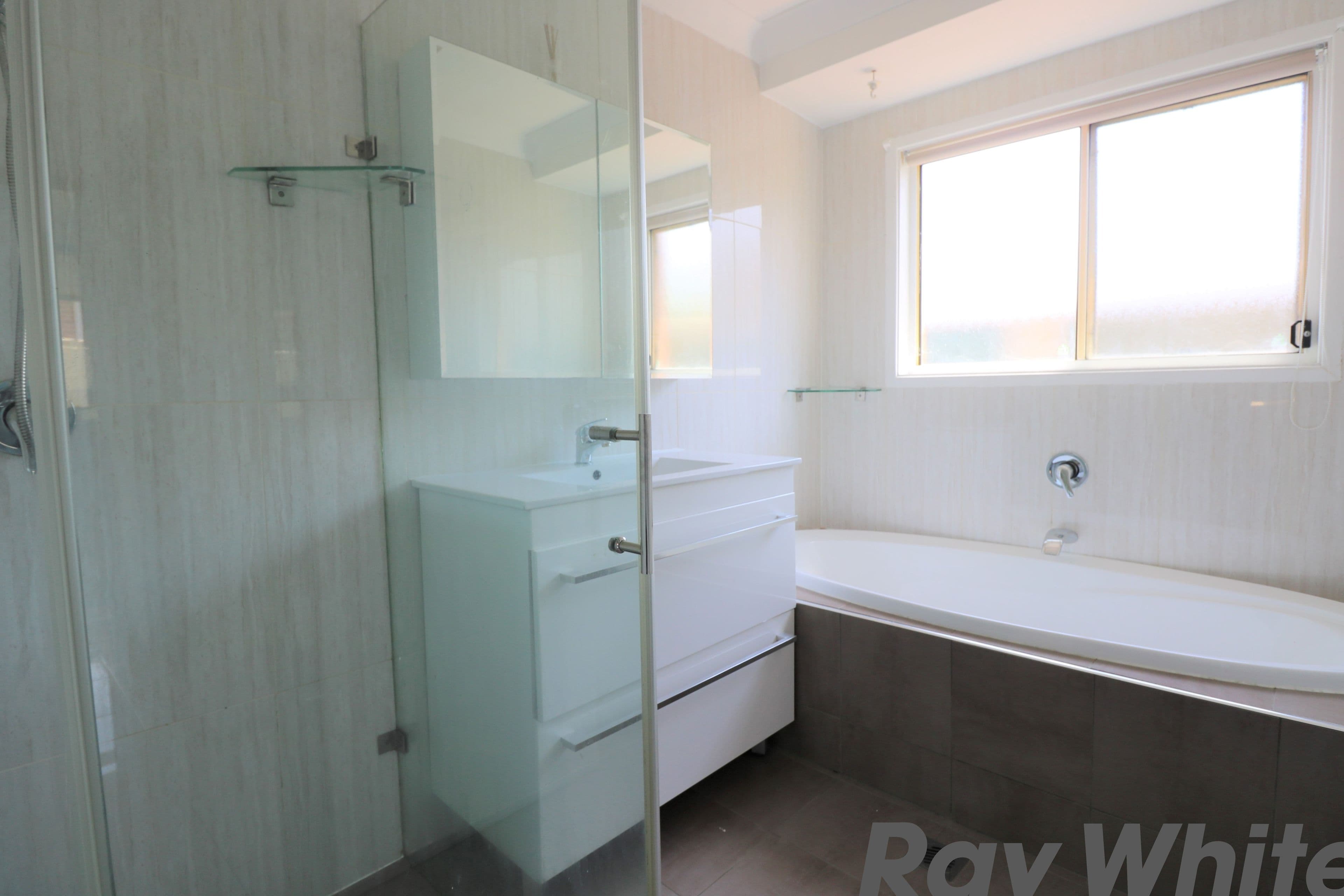6 Bellingen Way, Hoxton Park NSW 2171, Hoxton Park - Thumbnail 5