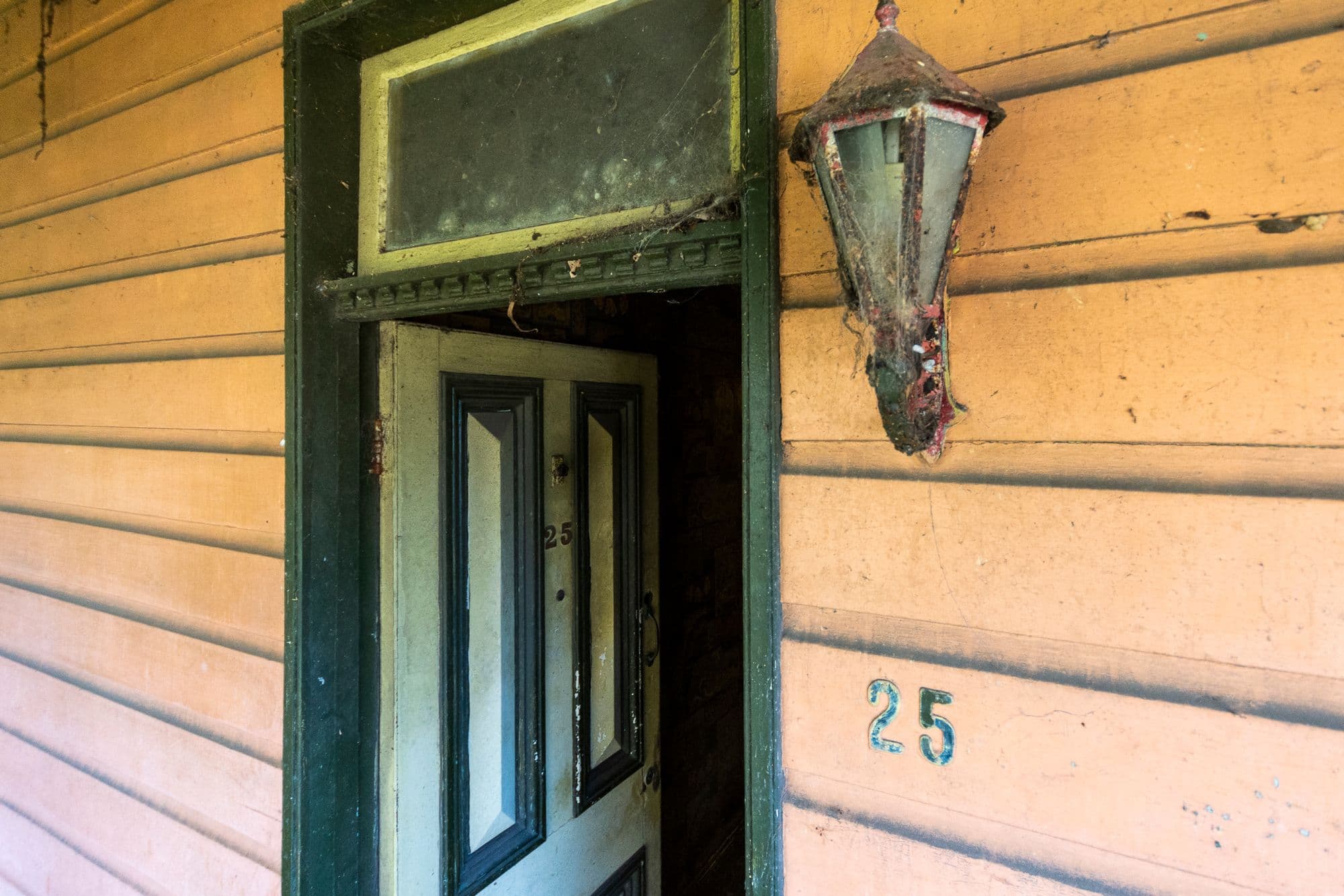 25 Grosvenor Crescent, Summer Hill - Thumbnail 2
