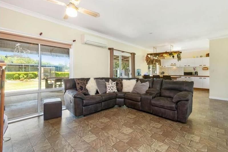 44 Josephfina Court, Logan Reserve QLD 4133, Logan Reserve - Thumbnail 5