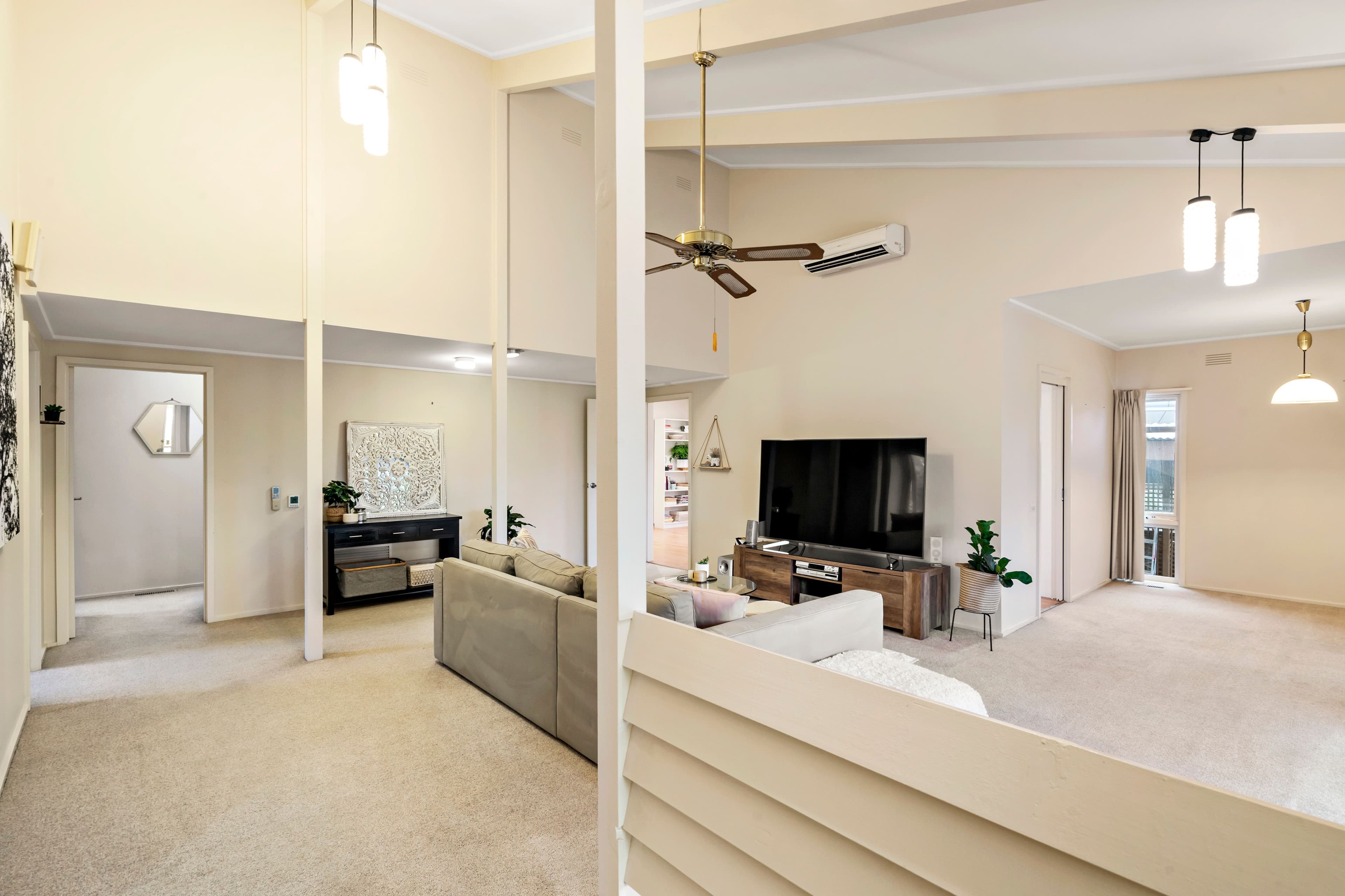 37 Santa Barbara Drive, Frankston VIC 3199, Frankston - Thumbnail 4