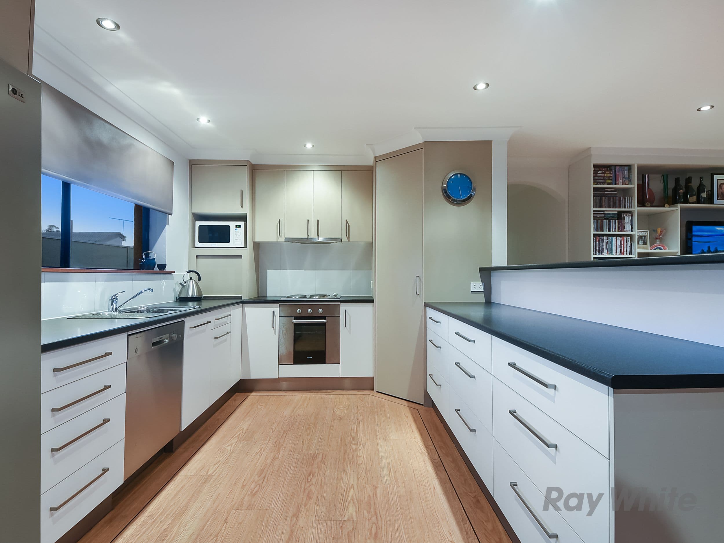 12 Poara Street, Bracken Ridge QLD 4017, Bracken Ridge - Thumbnail 2