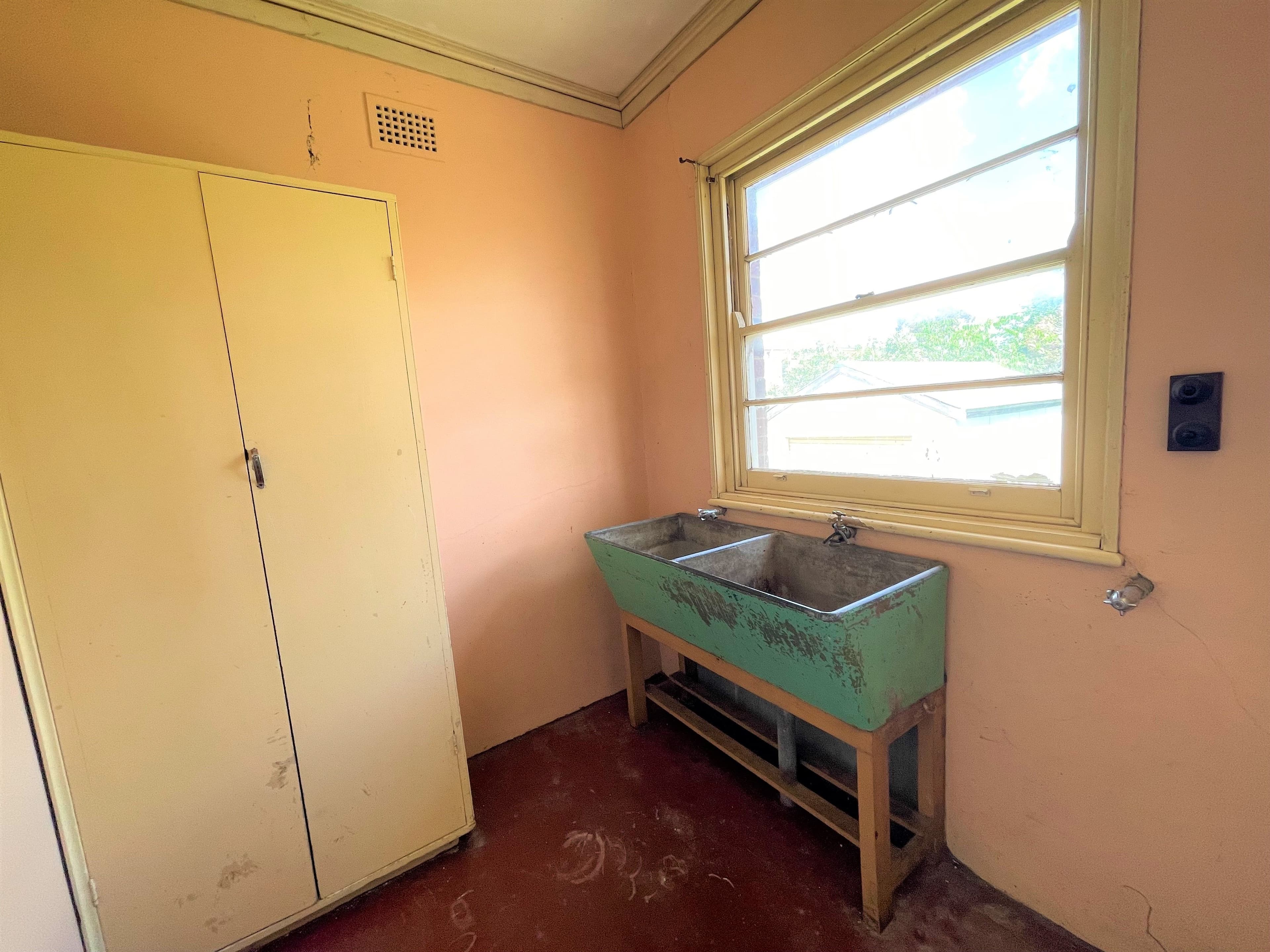 58 Edwards Street, Young NSW 2594, Young - Thumbnail 7