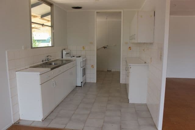 16 Saltbush Road, Kambalda West WA 6442, Kambalda West - Thumbnail 3