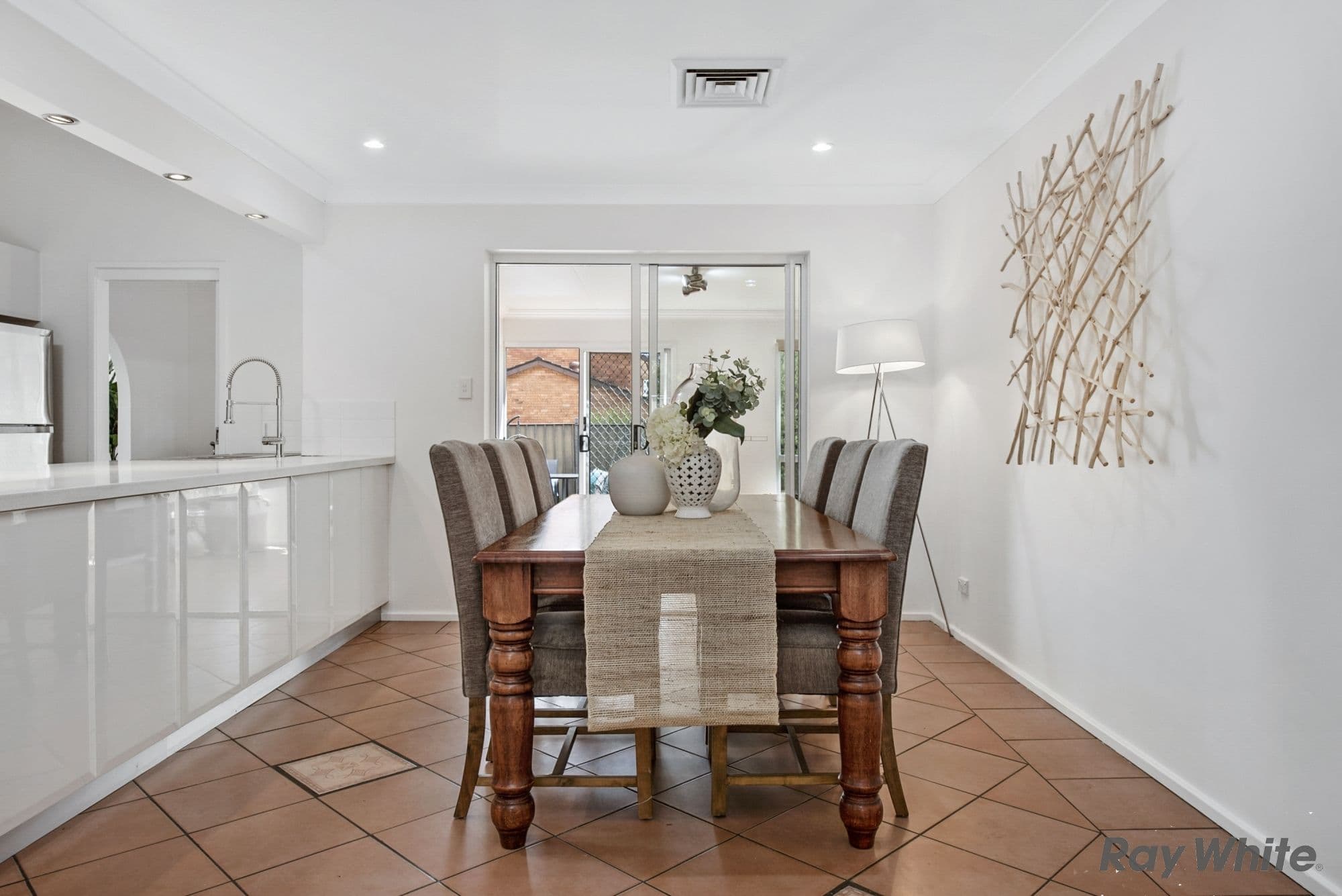 84 Parsonage Road, Castle Hill - Thumbnail 4