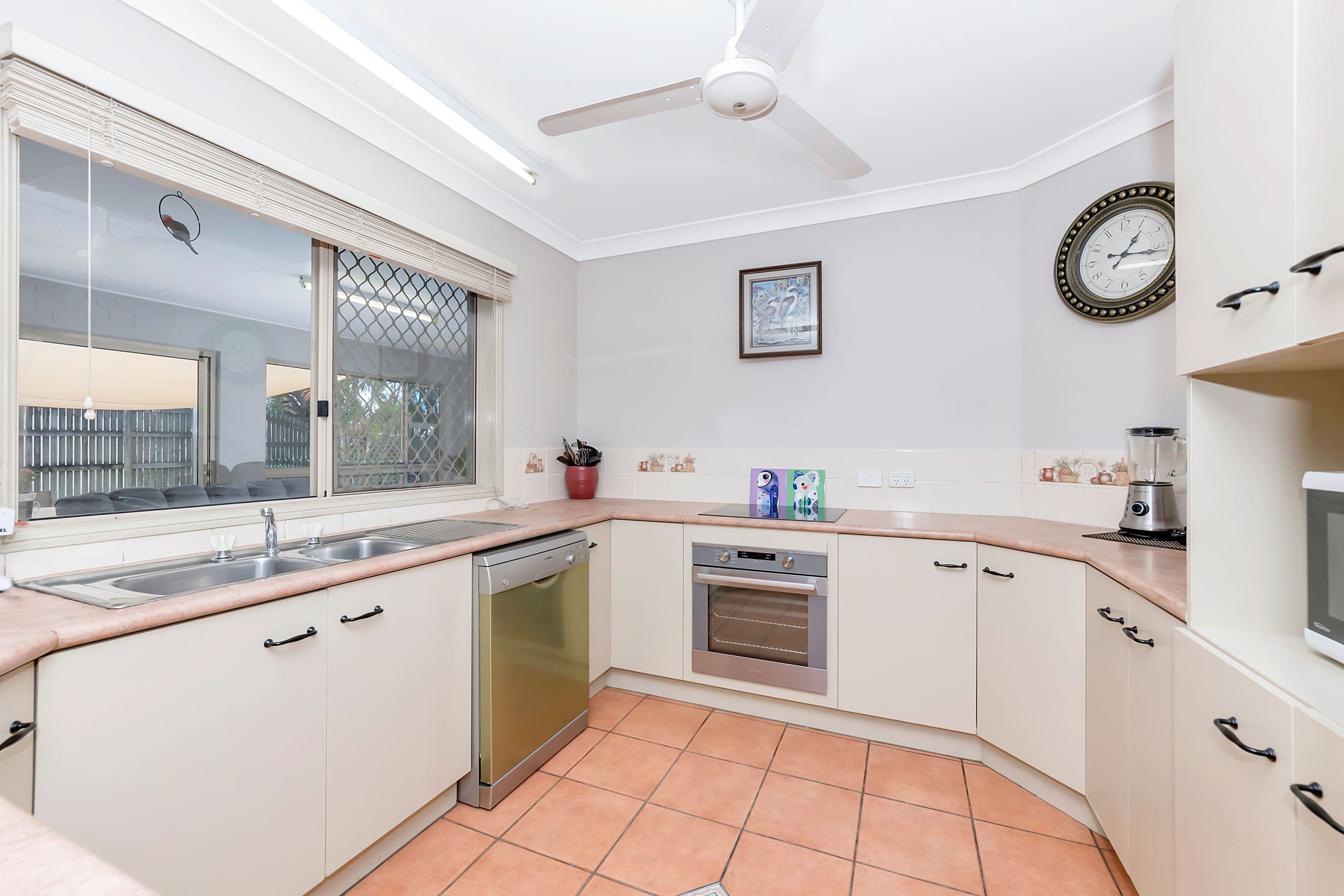 20 Eaton Circle, Kirwan QLD 4817, Kirwan - Thumbnail 3