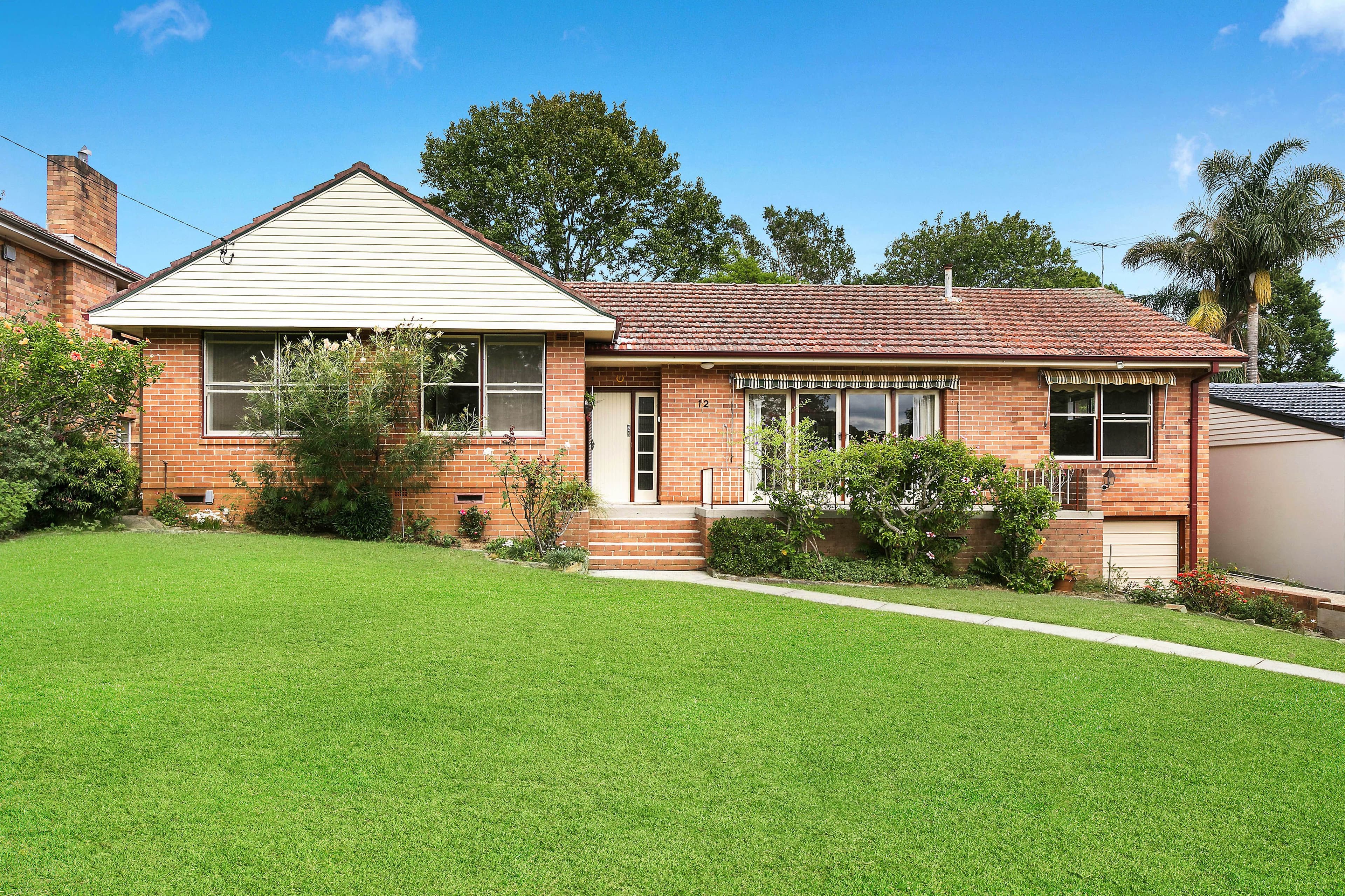 12 Warrowa Avenue, West Pymble - Image 1