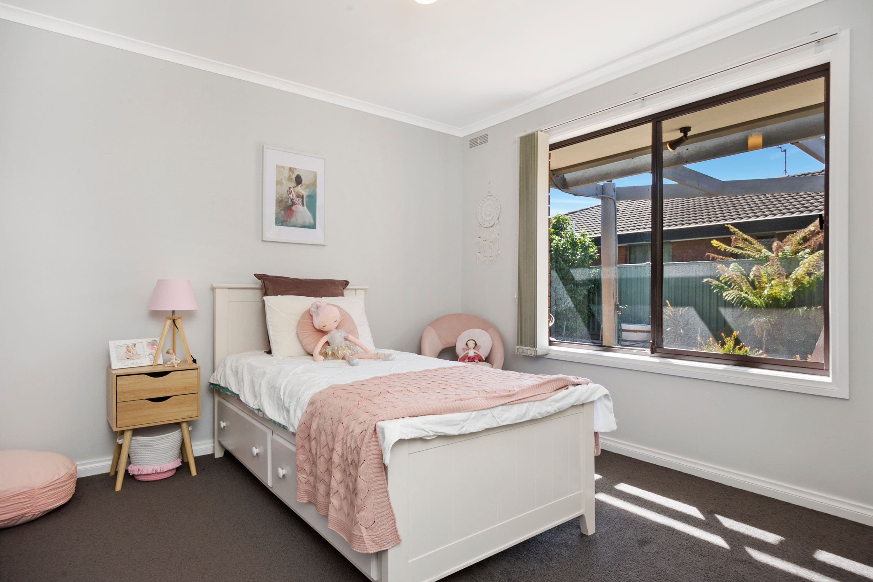 17 Sidbury Avenue, Wendouree VIC 3355, Wendouree - Thumbnail 7